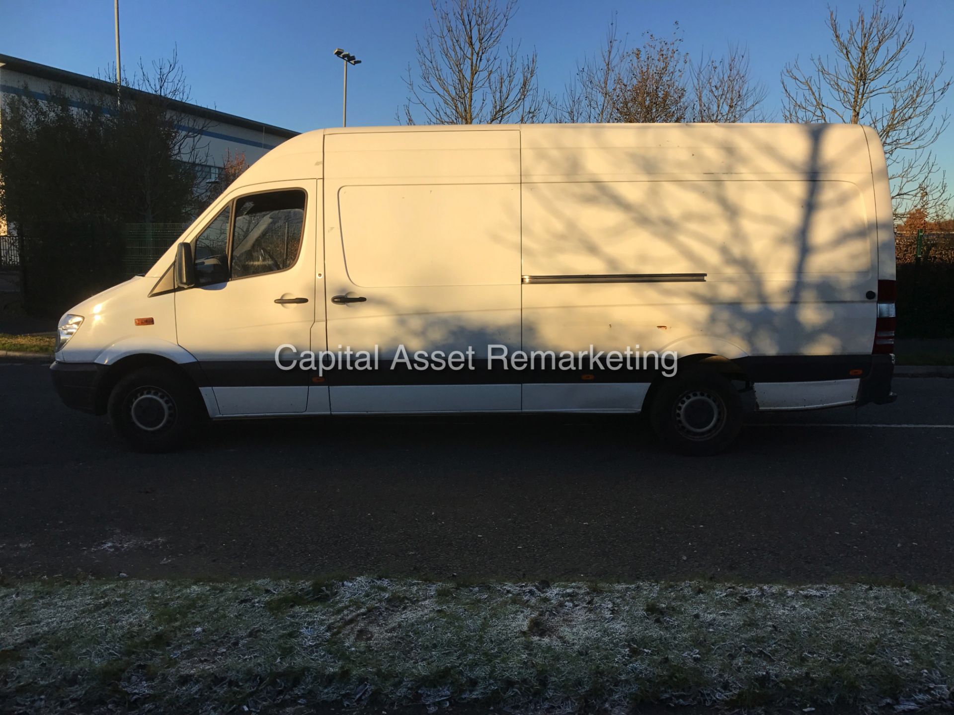 ON SALE MERCEDES SPRINTER CDI - LONG WHEEL BASE - HIGH TOP - 1 OWNER - LONG MOT - ELEC PACK - LOOK!! - Image 4 of 12