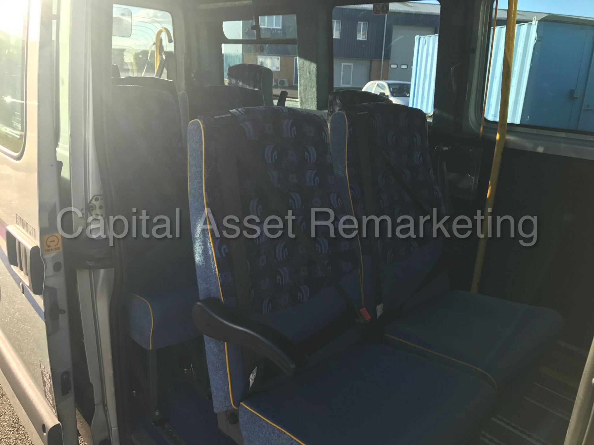 (On Sale) RENAULT MASTER '12 SEATER BUS' (2008 MODEL) 'AUTO - COACH INTERIOR - CHAIR LIFT' (NO VAT) - Image 16 of 29