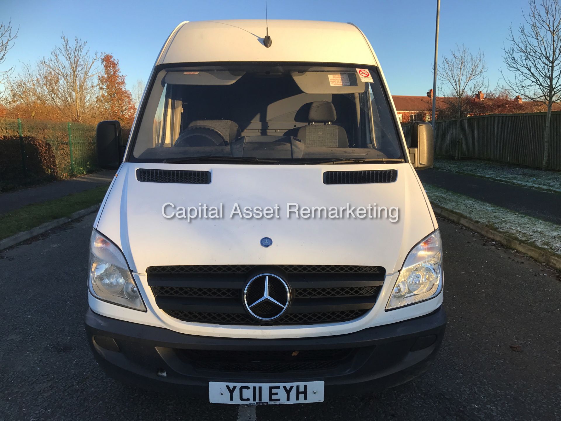 ON SALE MERCEDES SPRINTER CDI - LONG WHEEL BASE - HIGH TOP - 1 OWNER - LONG MOT - ELEC PACK - LOOK!! - Image 2 of 12