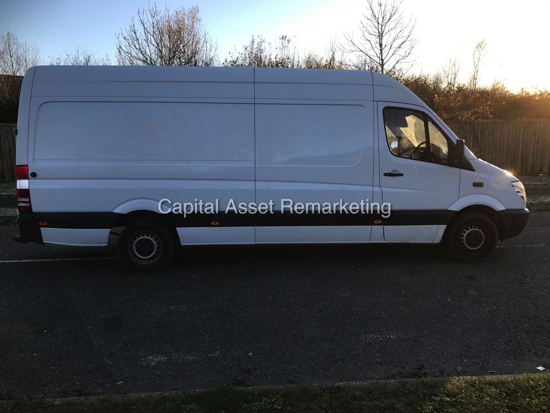 ON SALE MERCEDES SPRINTER CDI - LONG WHEEL BASE - HIGH TOP - 1 OWNER - LONG MOT - ELEC PACK - LOOK!! - Image 6 of 12