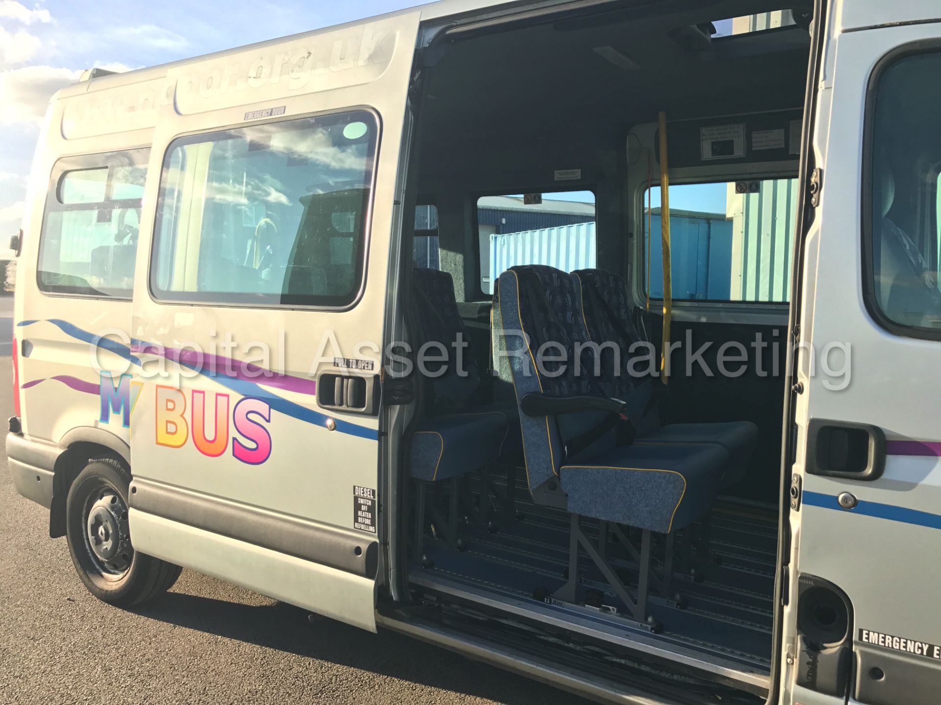 (On Sale) RENAULT MASTER '12 SEATER BUS' (2008 MODEL) 'AUTO - COACH INTERIOR - CHAIR LIFT' (NO VAT) - Image 9 of 29