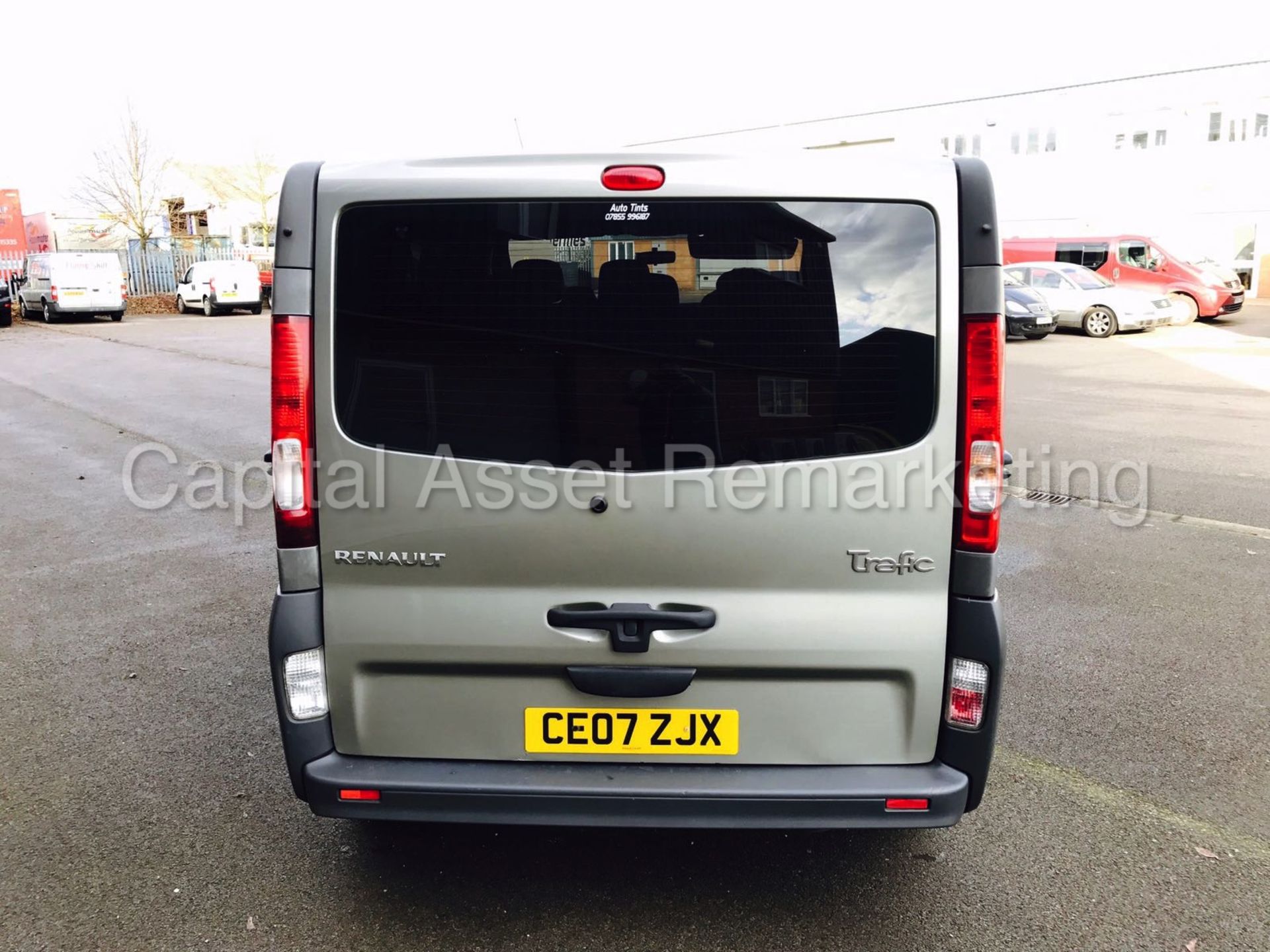 RENAULT TRAFIC SL29 '9 SEATER BUS' (2007) '1.9 DCI - 115 PS - 6 SPEED - A/C' (NO VAT - SAVE 20%) - Image 5 of 15