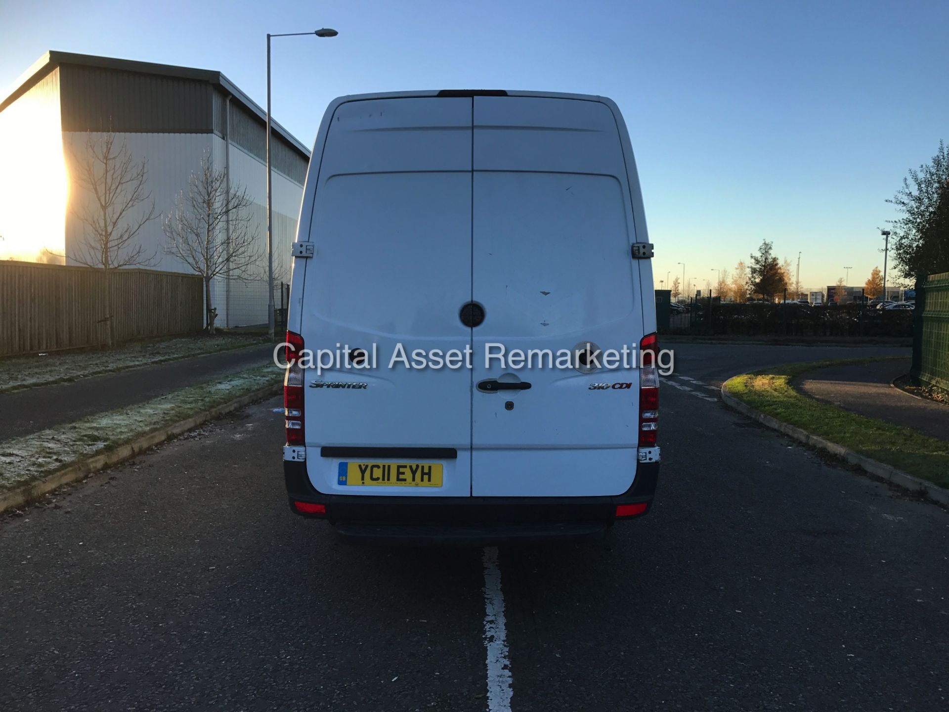 ON SALE MERCEDES SPRINTER CDI - LONG WHEEL BASE - HIGH TOP - 1 OWNER - LONG MOT - ELEC PACK - LOOK!! - Image 5 of 12