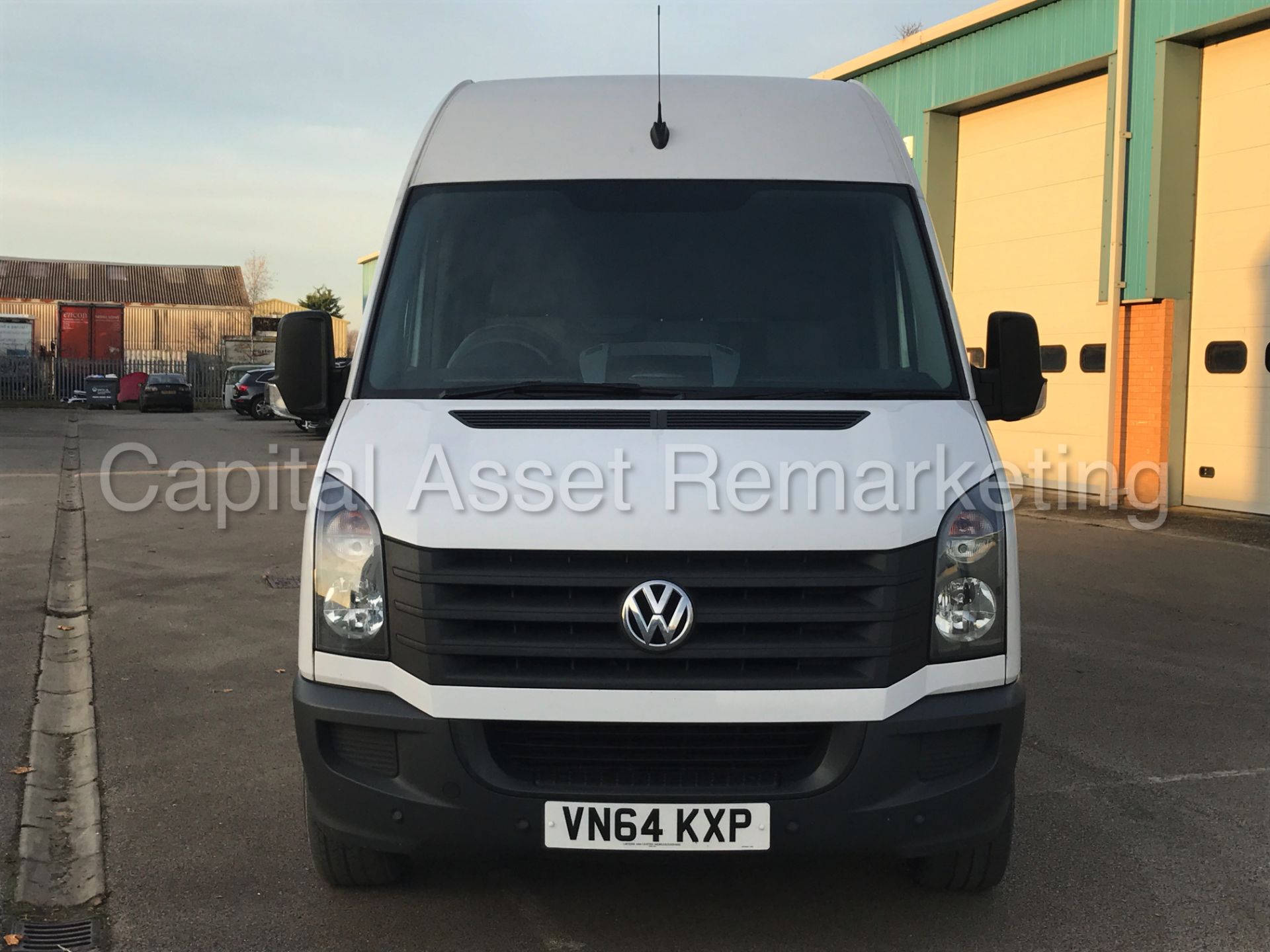 VOLKSWAGEN CRAFTER CR35 'LWB HI-ROOF' (2015 MODEL) '2.0 TDI - 163 PS - 6 SPEED' (1 COMPANY OWNER) - Image 3 of 23