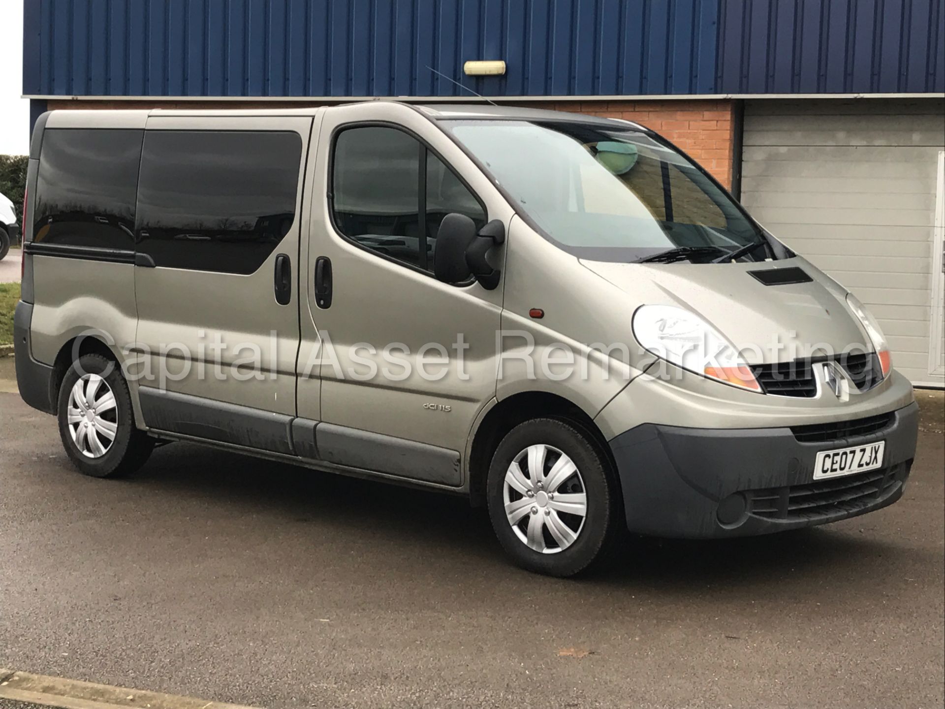 RENAULT TRAFIC SL29 '9 SEATER BUS' (2007) '1.9 DCI - 115 PS - 6 SPEED - A/C' (NO VAT - SAVE 20%)