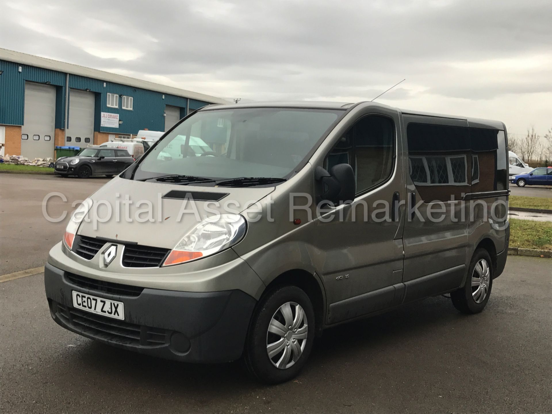 RENAULT TRAFIC SL29 '9 SEATER BUS' (2007) '1.9 DCI - 115 PS - 6 SPEED - A/C' (NO VAT - SAVE 20%) - Image 4 of 26