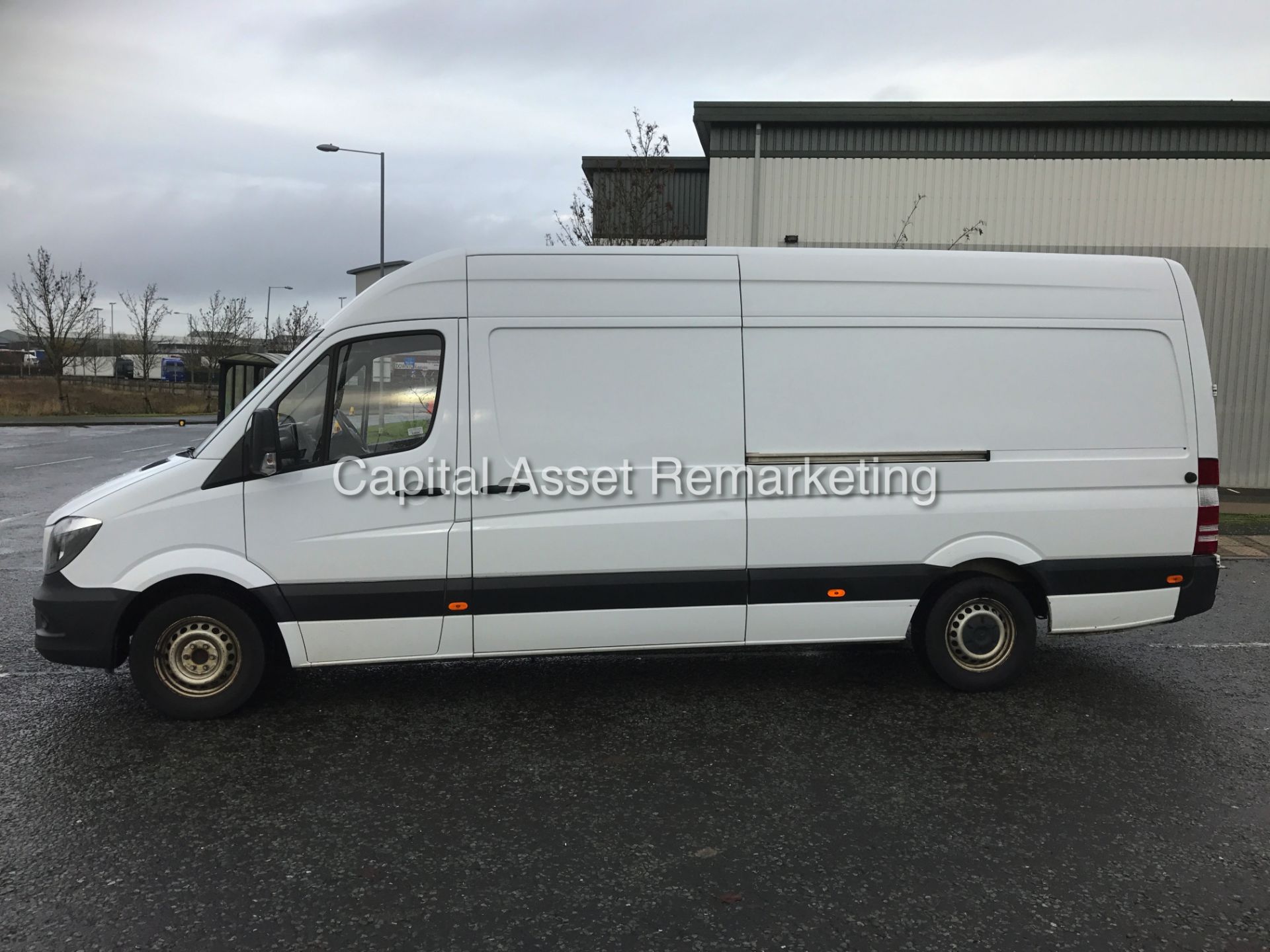 MERCEDES SPRINTER 313CDI - NEW SHAPE - LONG WHEEL BASE - 1 OWNER- (2014) MODEL - GREAT SPEC!!! - - Image 2 of 17