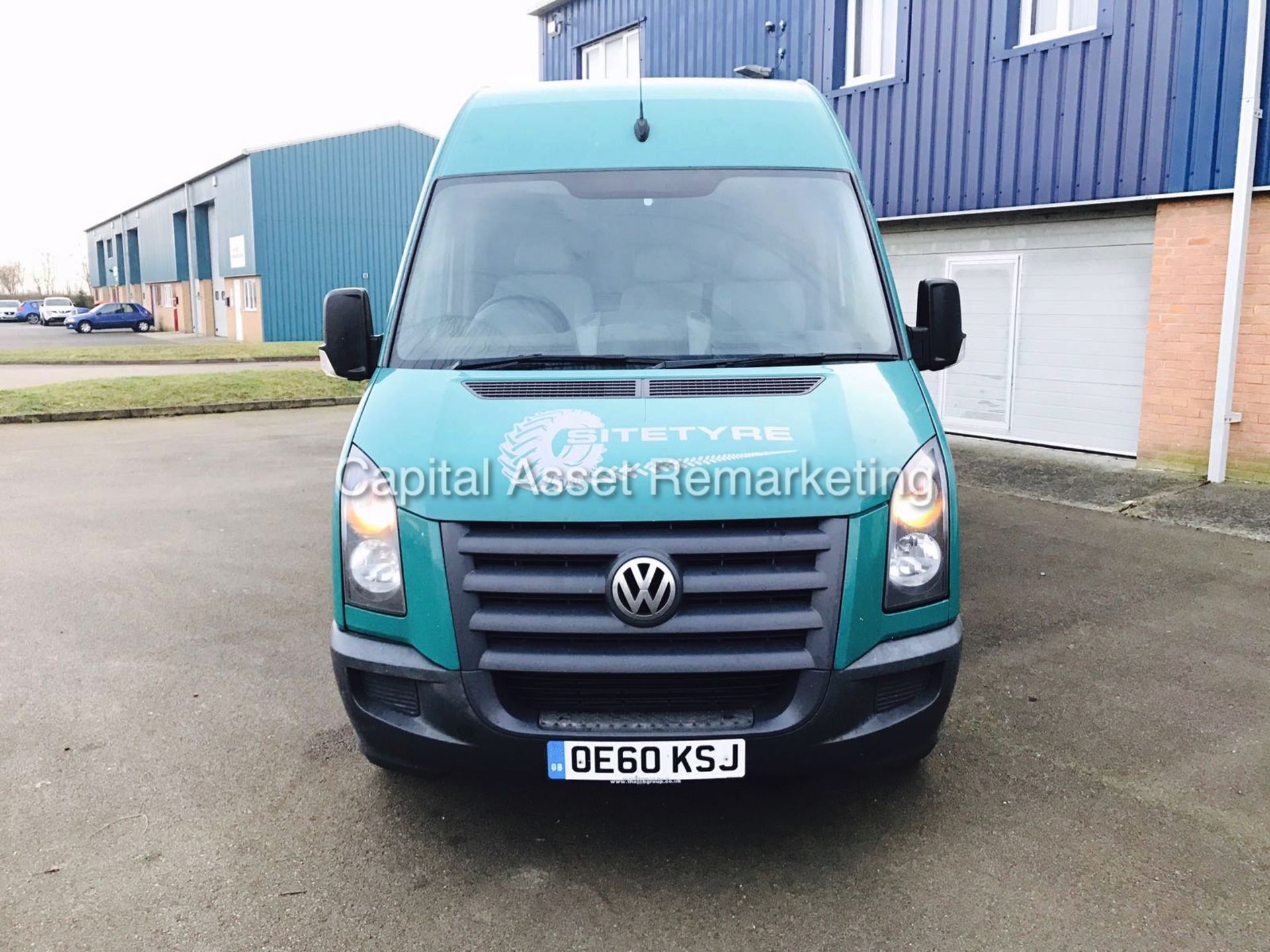 VOLKSWAGEN CRAFTER CR35 2.5TDI (109) - MEDIUM WHEEL BASE - (2011) REG - LOW MILES - HIGH ROOF - LOOK - Image 2 of 10