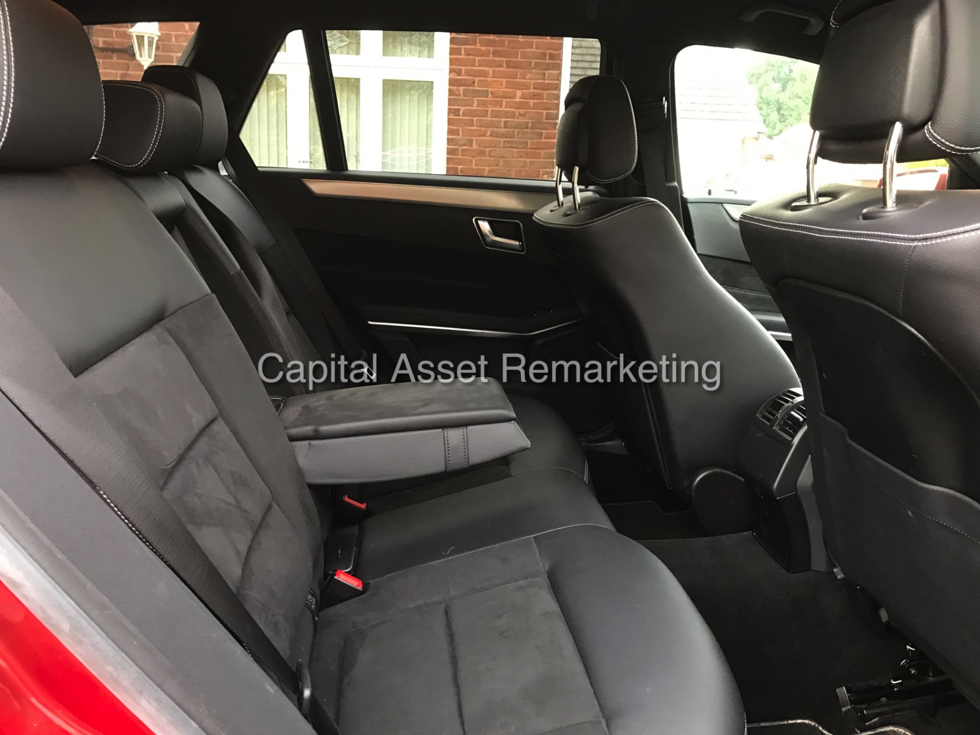 (On sale) MERCEDES E220CDI AMG SPORT ESTATE (2014) MODEL NEW SHAPE -MASSIVE SPEC -1 OWNER -SAT NAV - Image 15 of 19