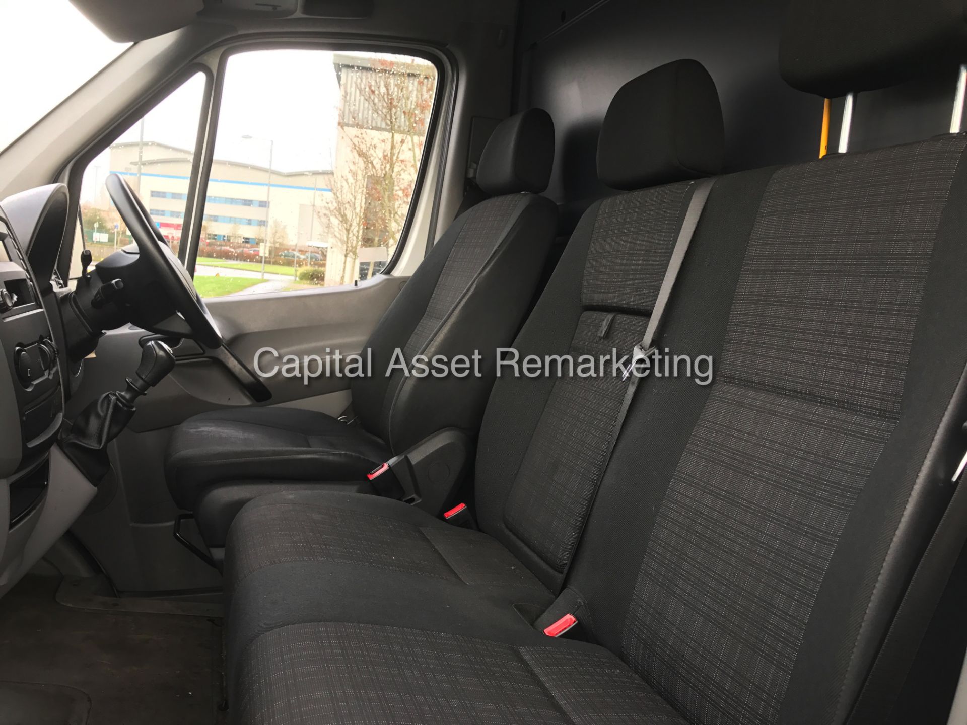 MERCEDES SPRINTER 313CDI - NEW SHAPE - LONG WHEEL BASE - 1 OWNER- (2014) MODEL - GREAT SPEC!!! - - Image 13 of 17