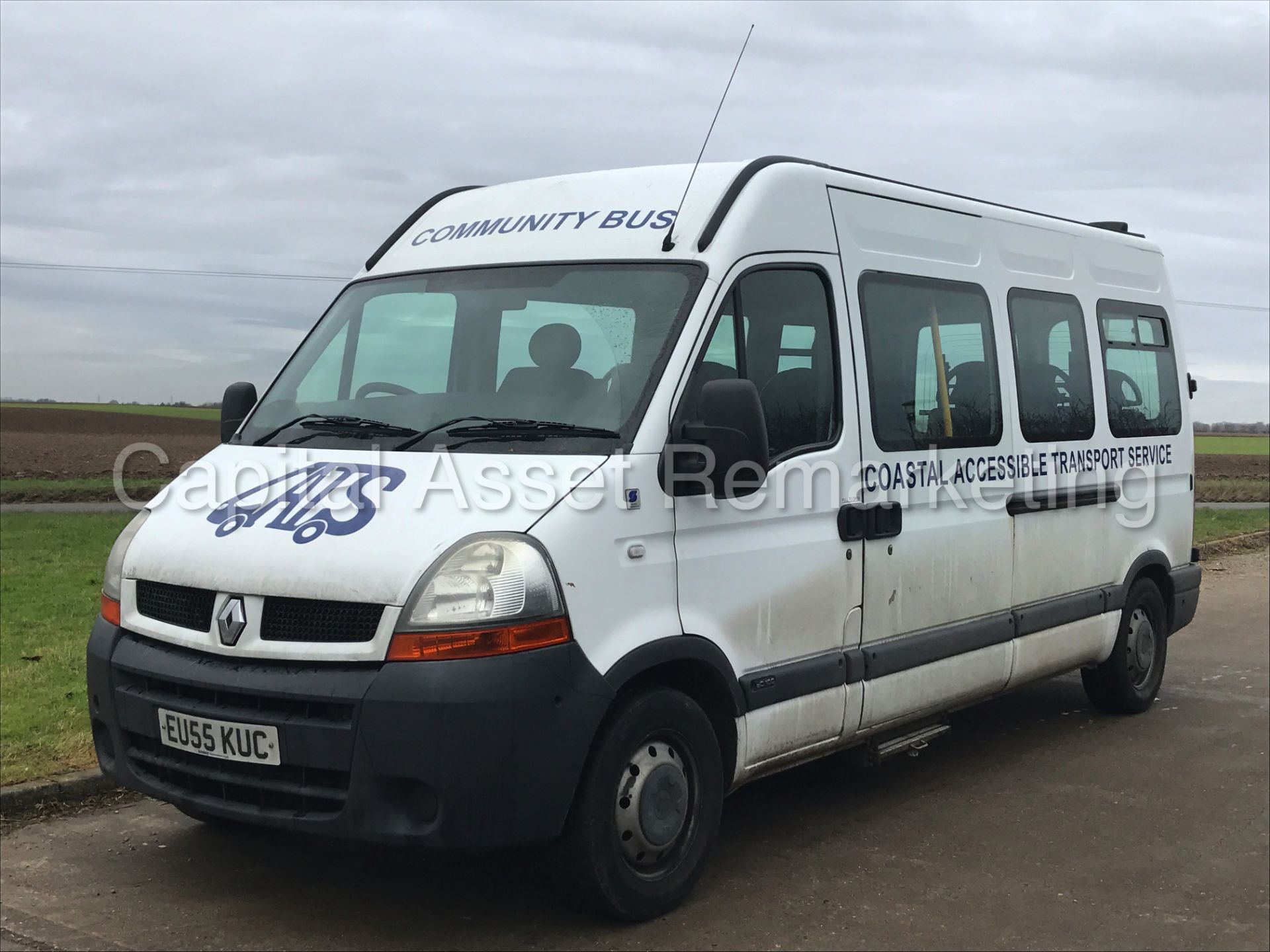 RENAULT MASTER '12 SEATER BUS' (2006 MODEL) '2.5Dci - 6 SPEED - FULLY ACCESSIBLE - WHEEL CHAIR LIFT' - Image 2 of 22