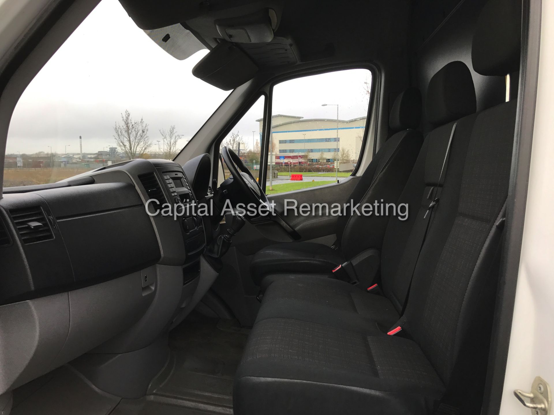 MERCEDES SPRINTER 313CDI - NEW SHAPE - LONG WHEEL BASE - 1 OWNER- (2014) MODEL - GREAT SPEC!!! - - Image 11 of 17