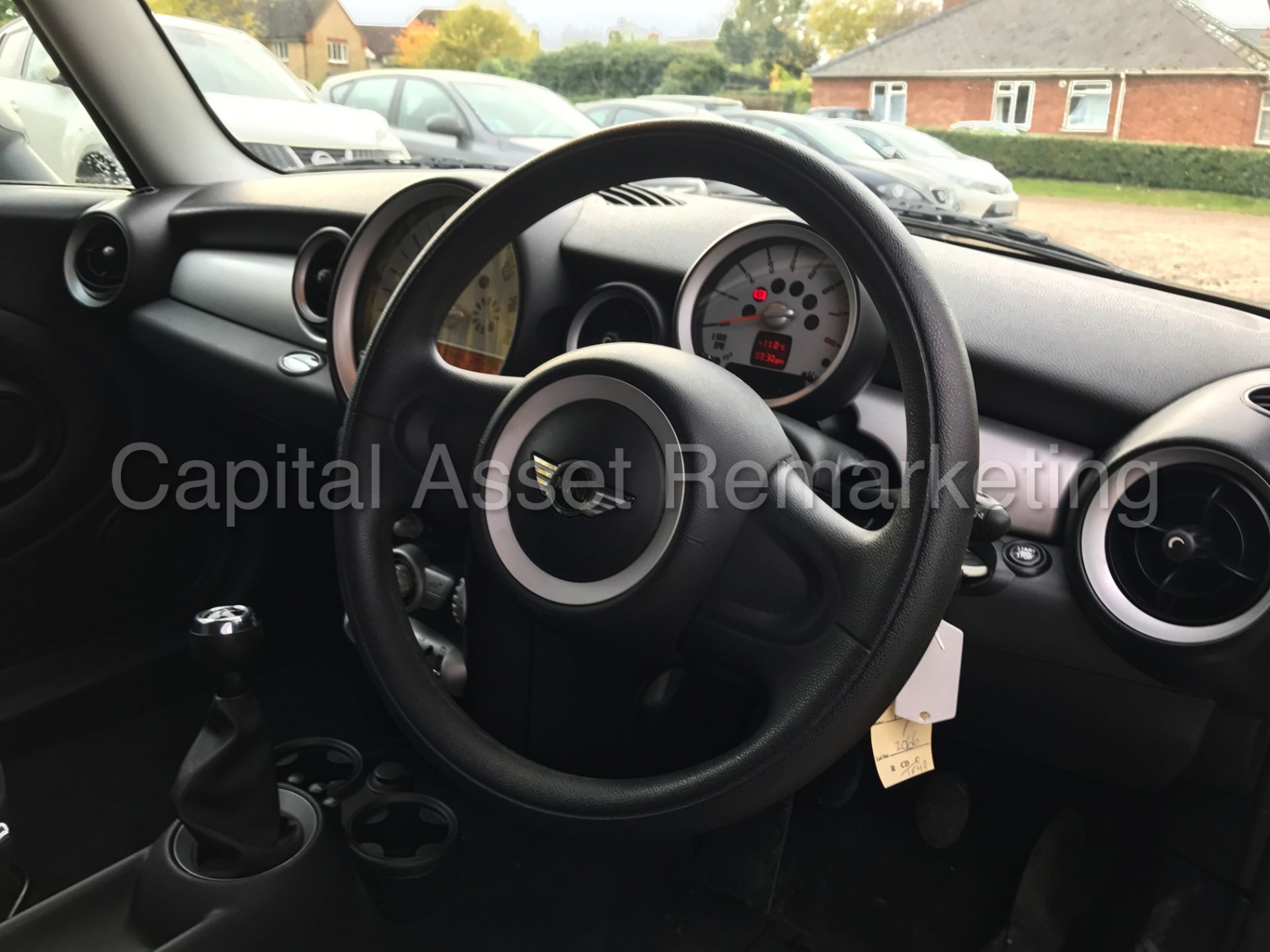 (On Sale) MINI 'ONE EDITION' (2009) 'PETROL - 6 SPEED - AIR CON - STOP/START' **LOW MILES** (NO VAT) - Image 13 of 23