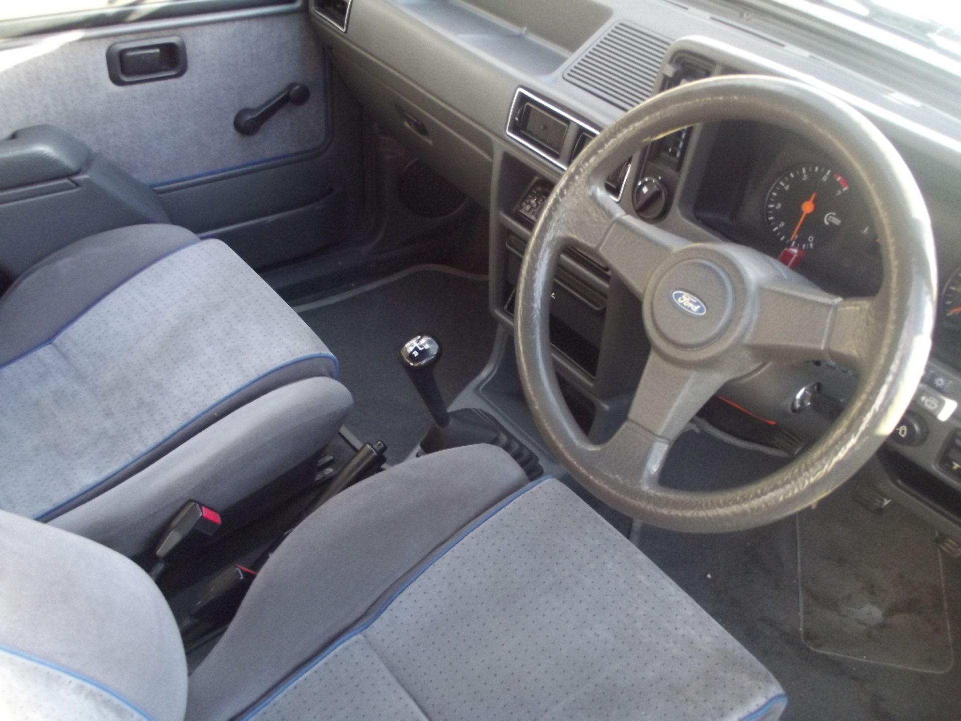 A 1985 Ford Escort XR3i cabriolet, registration number C142 NTV, white. - Image 3 of 5