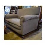 An upholstered two seater settee, 138 cm