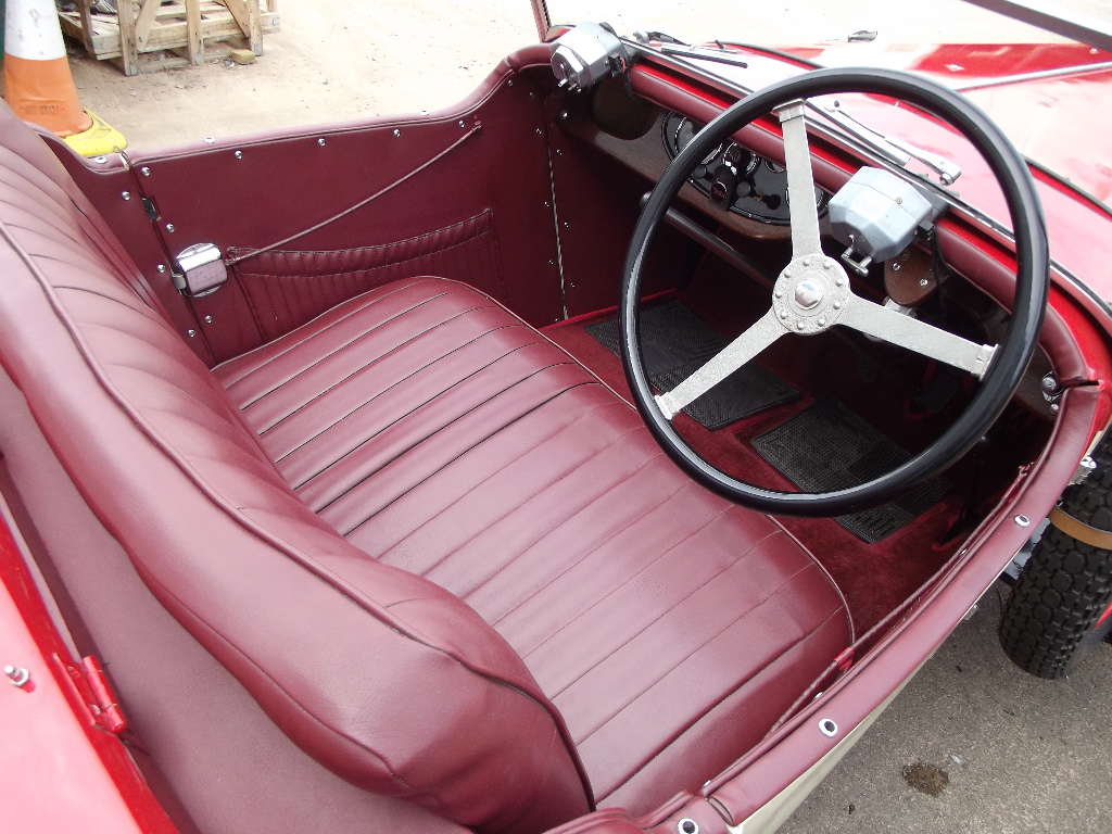 A 1934 BSA TW34-10 Special Sports, registration number GL 1362, red over cream. - Image 3 of 6