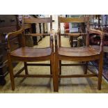 A pair of 19th century elm carver chairs (2)