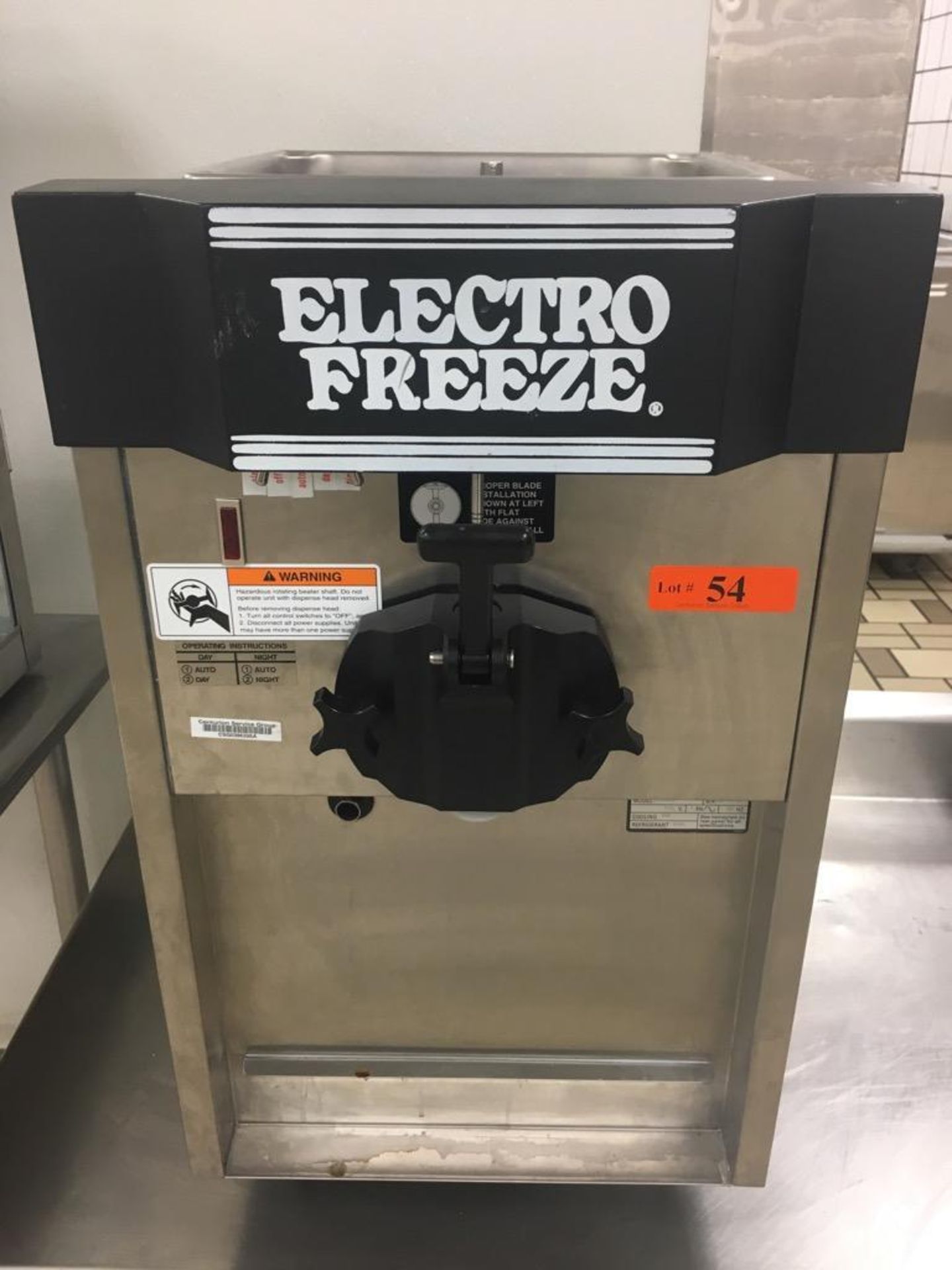 ELECTRO FREEZE CS4-242 ICE CREAM MAKER