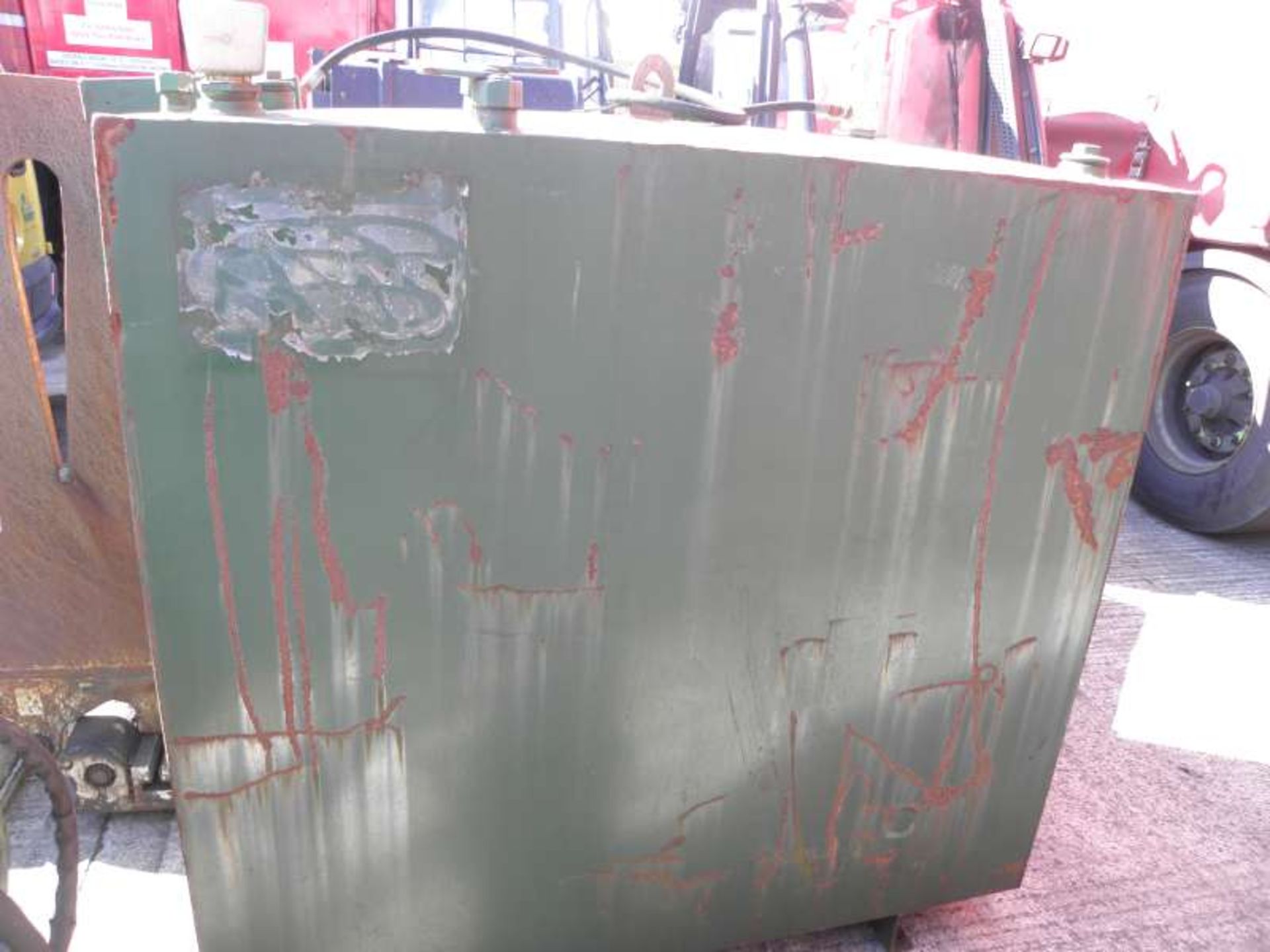 DIESEL FUEL TANK