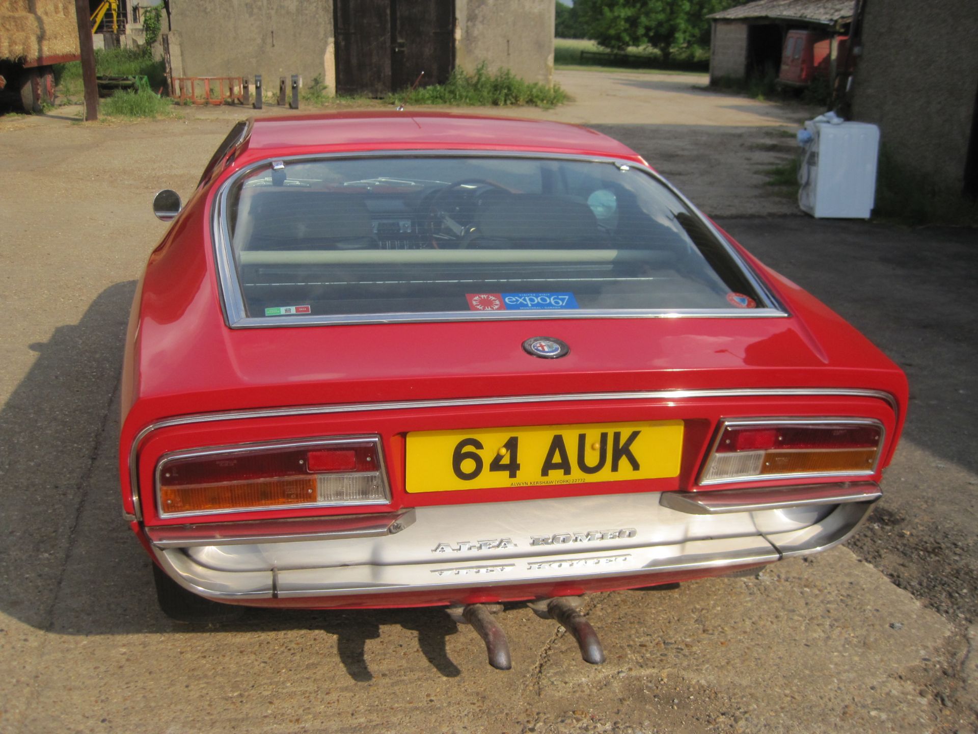 1976 2,589cc Alfa Romeo Montreal (Right Hand Drive) Reg. No. 64 AUK Chassis No. AR-1440171 Engine - Image 4 of 13