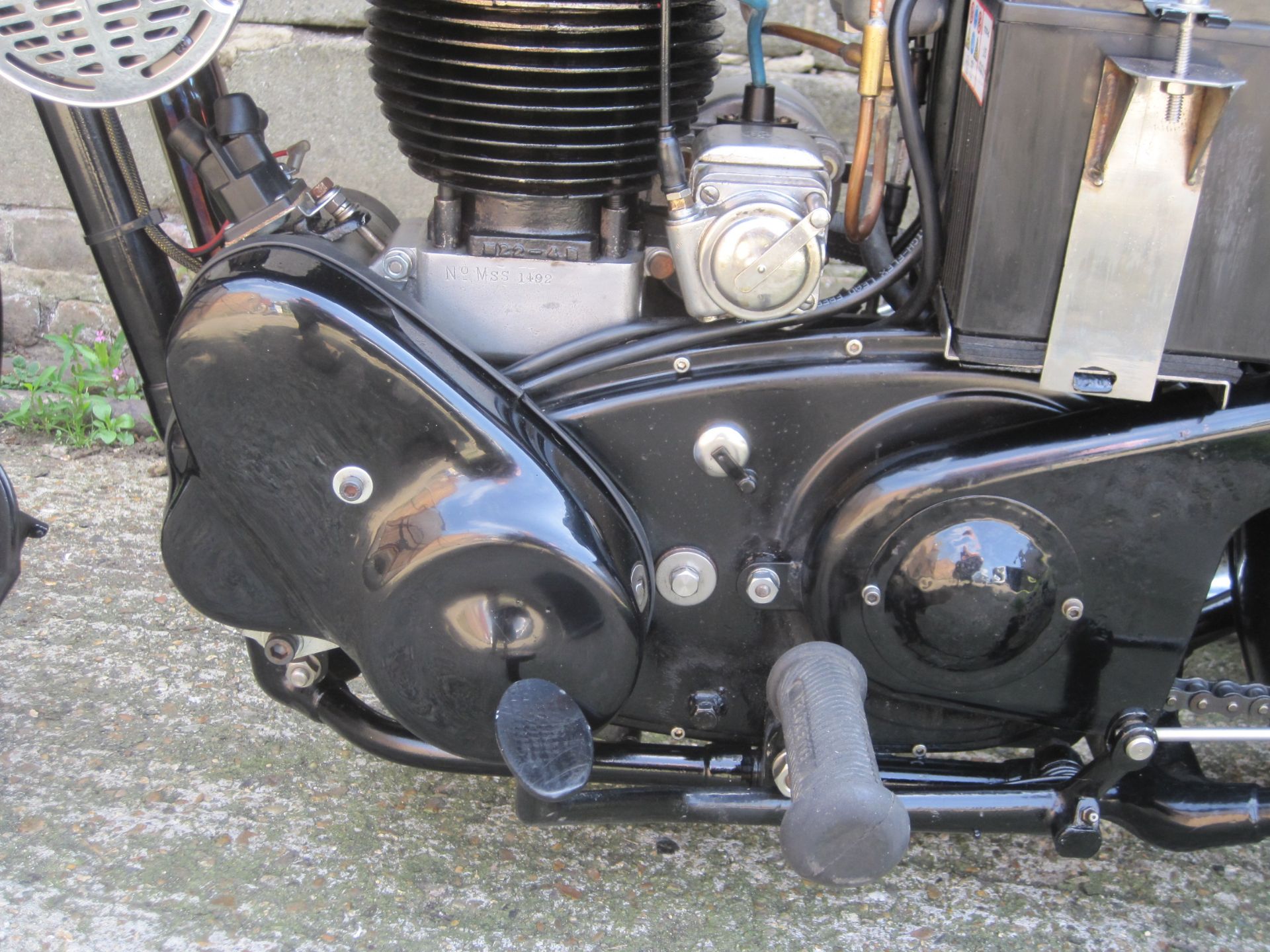 1936 500cc Velocette MSS Reg. No. WXG 502 Frame No. MS3547 Engine No. MSS 1492 Purchased some - Image 7 of 10