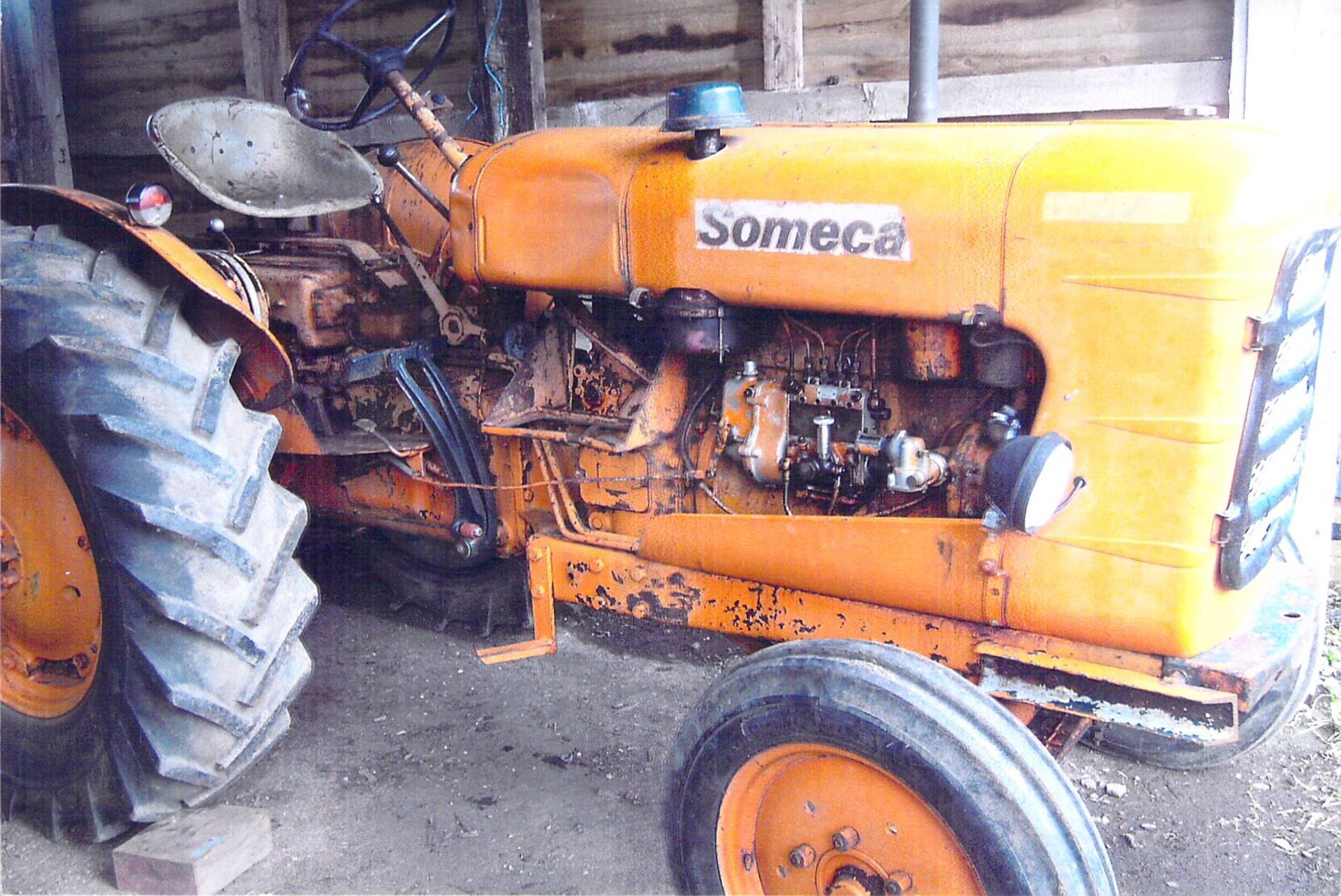 1960s SOMECA 40 4cylinder diesel TRACTOR Serial No: 67886 Fitted with 16.9x28 rear and 6.00x19 front