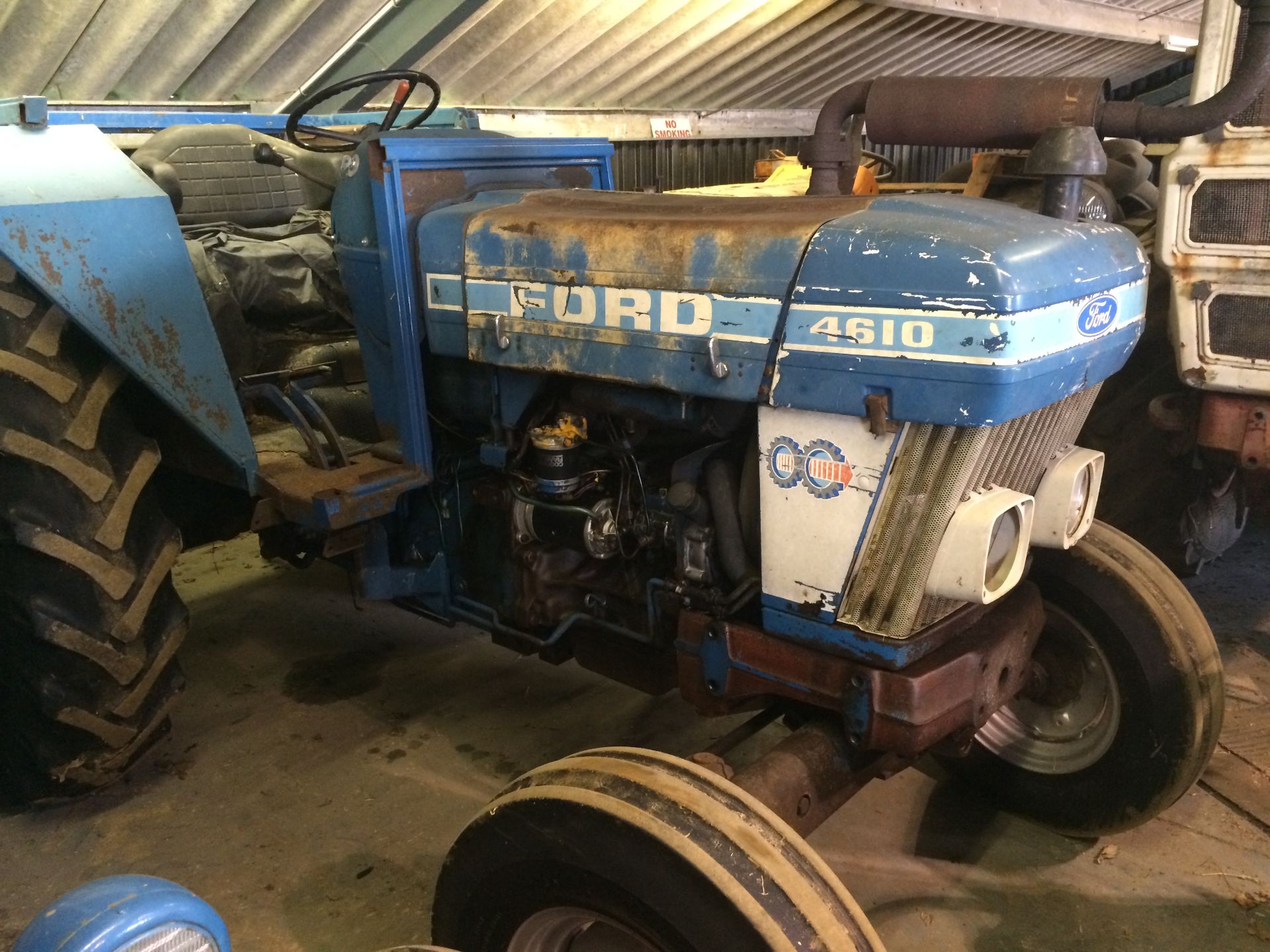 FORD 4610 diesel TRACTOR Cab removed and in ex-farm condition.