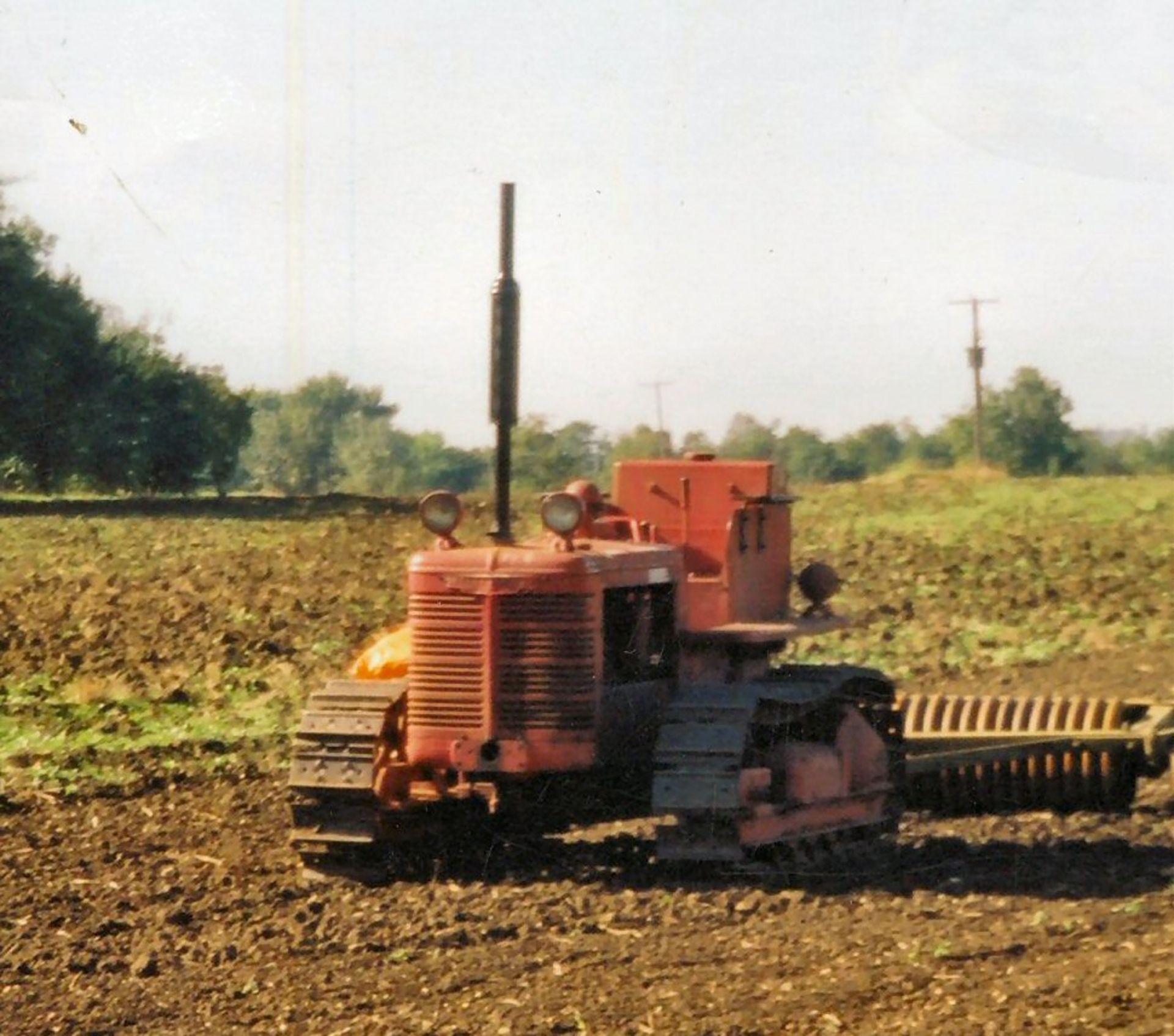 INTERNATIONAL BTD6 4cylinder diesel CRAWLER TRACTOR Serial No. 21278T7 Rescued from a shed after a