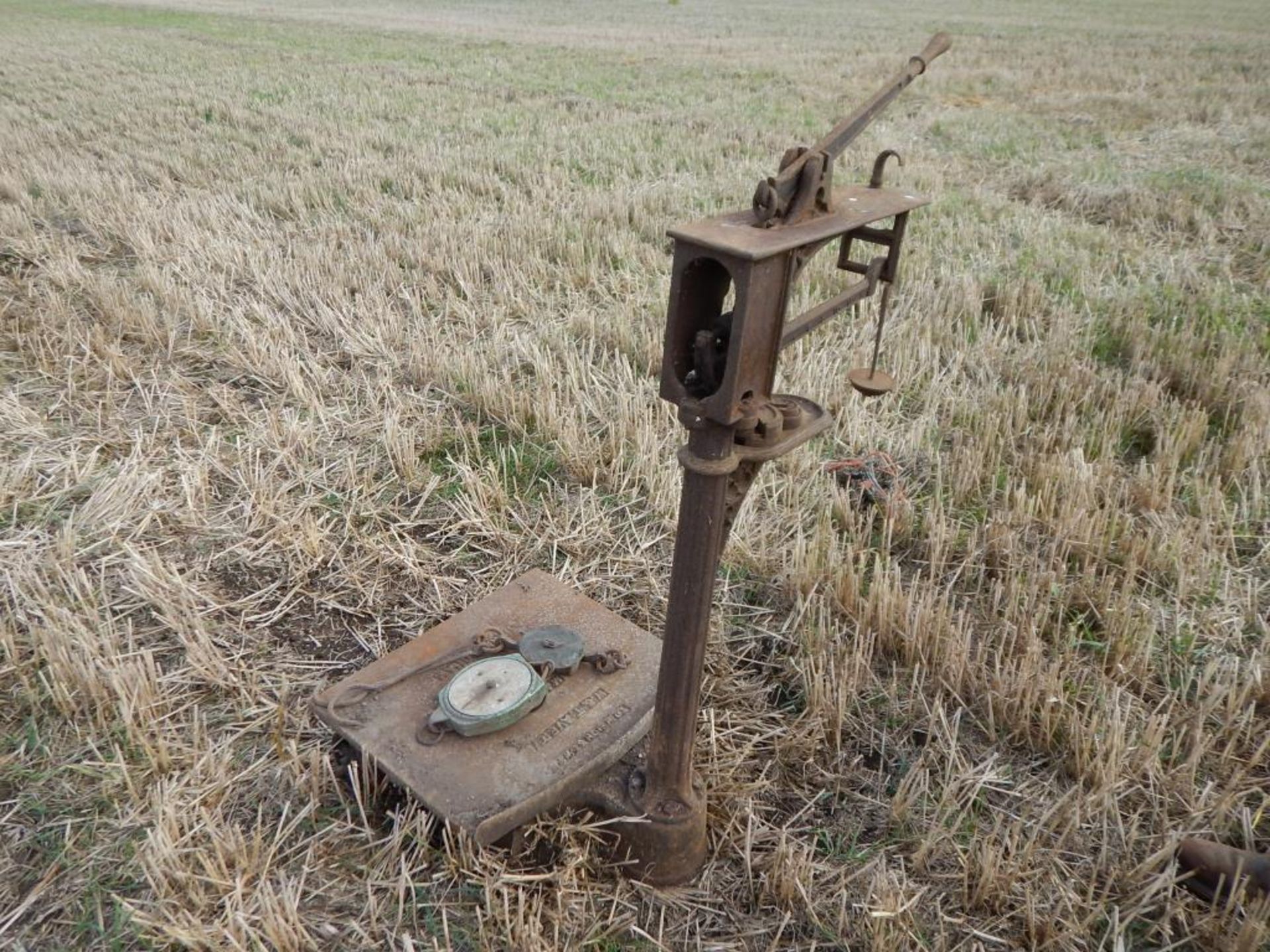 Avery weighing scales