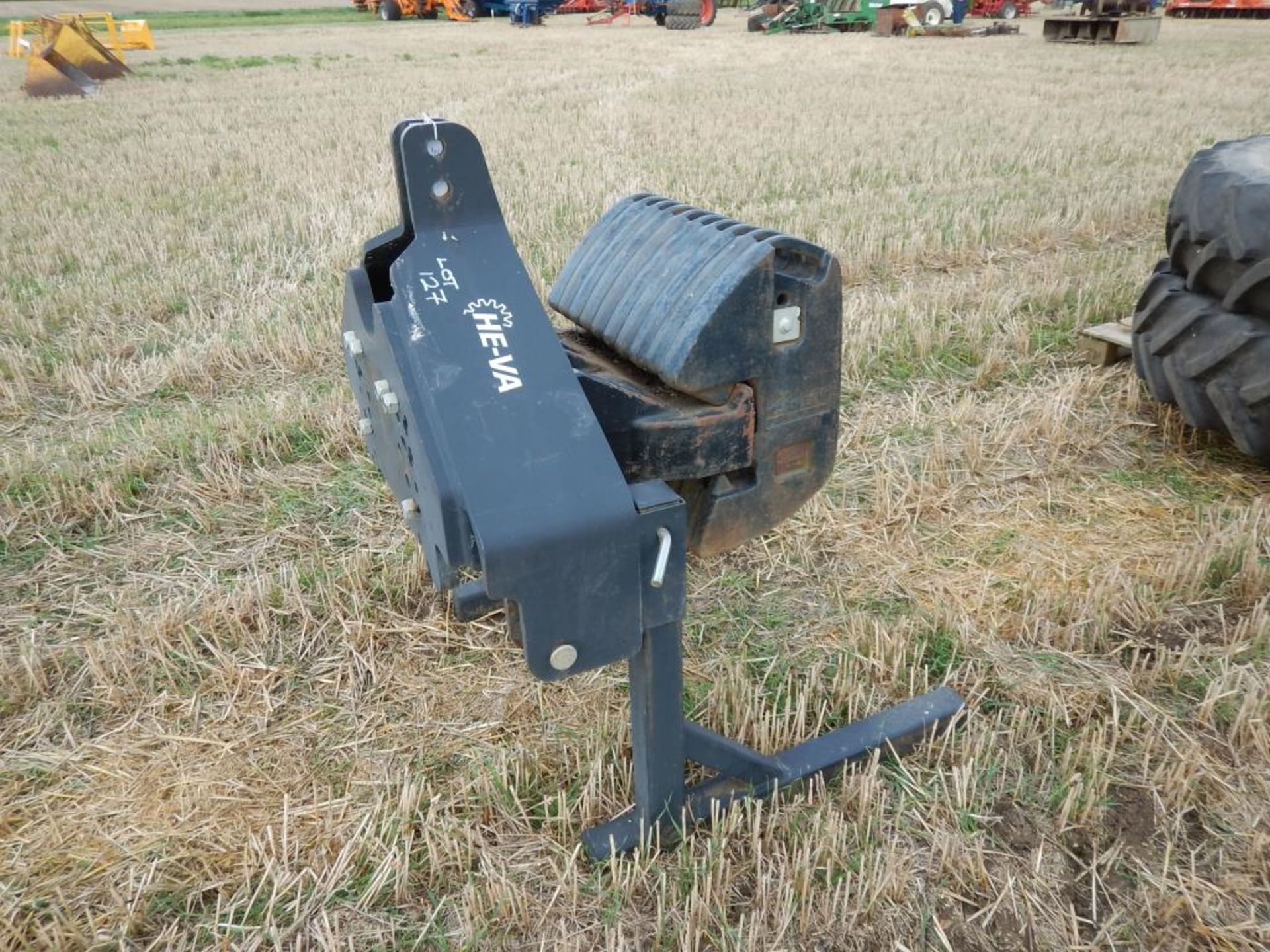 HE-VA weight frame and stand with 10no. 45kg Case IH front weights