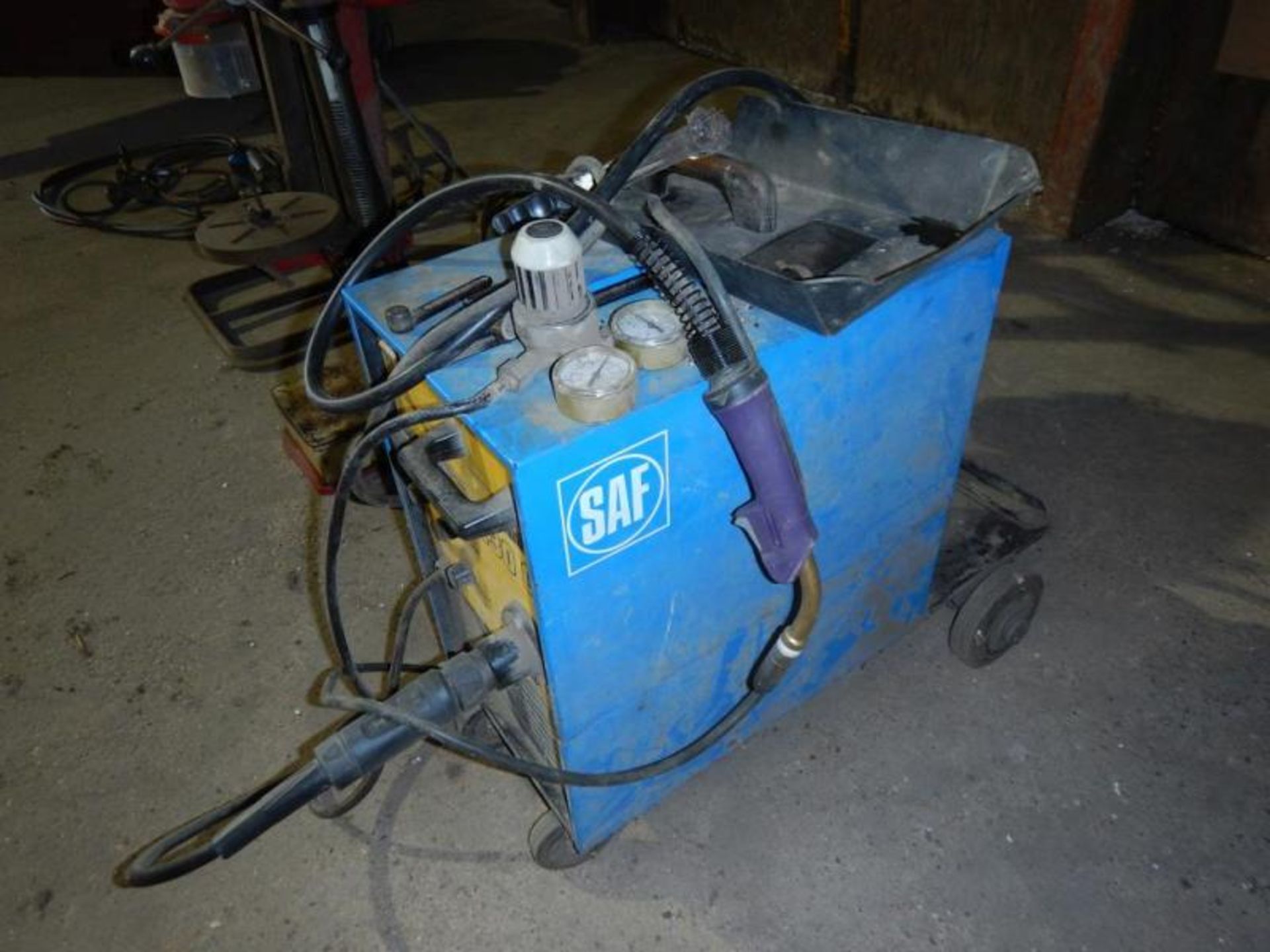 SAF 230C Mig welder