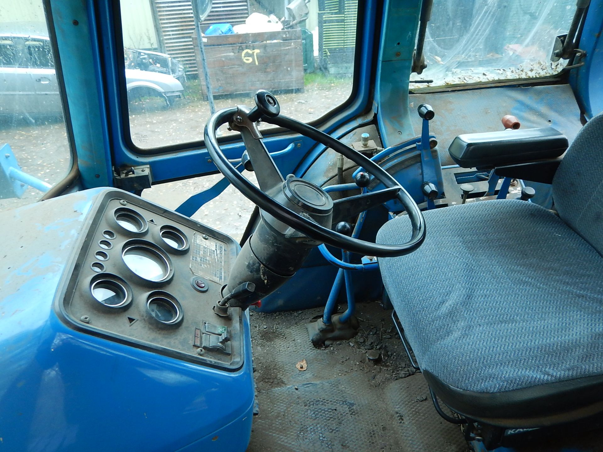 1985 FORD TW-25 4wd TRACTOR Fitted with front underslung weight, rear inside wheel weights, Q cab - Image 5 of 12