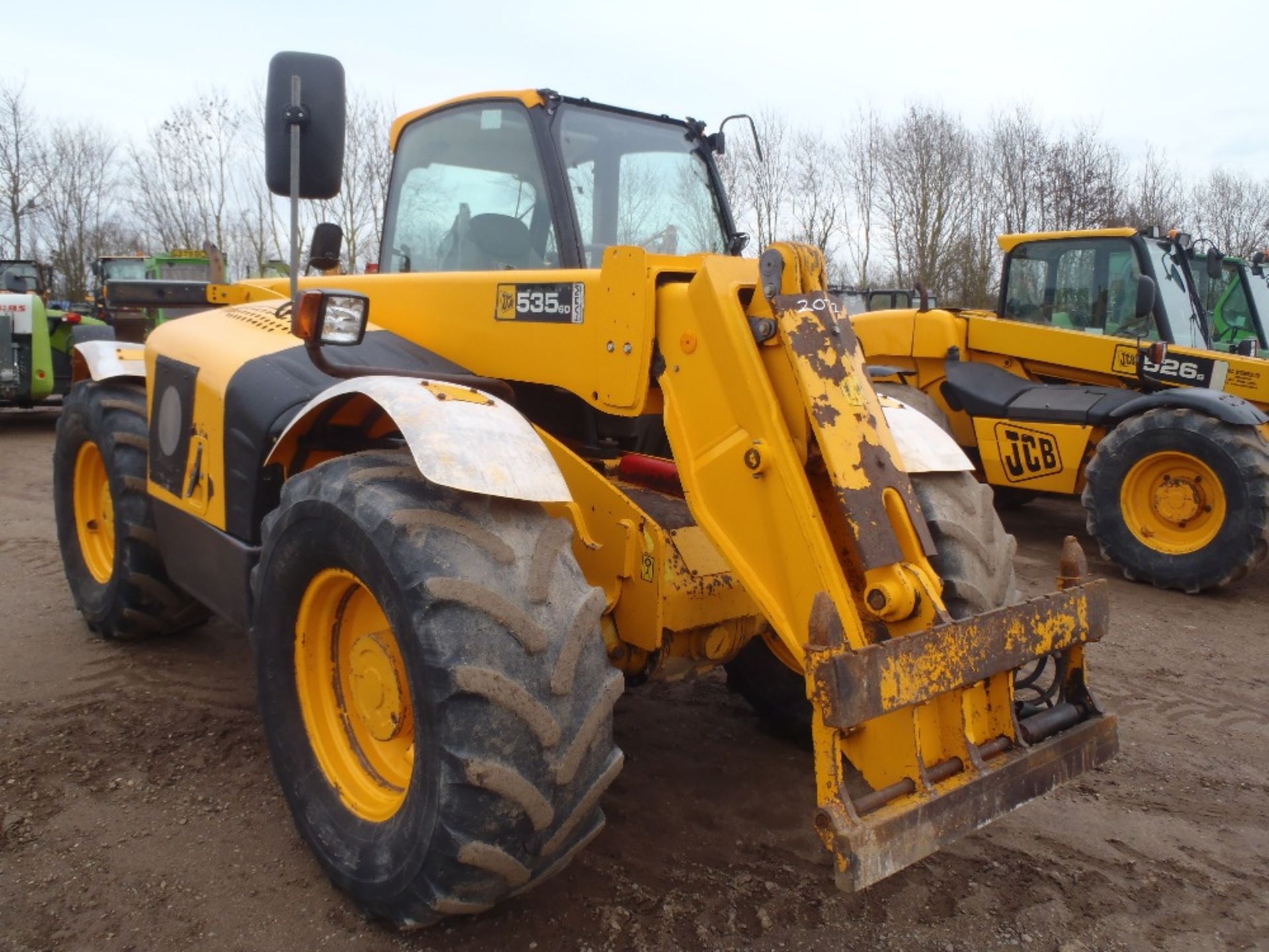 2005 JCB 535-60 Farm Special Super Telehandler. V5 will be supplied  Reg. No. HX05 TLV - Image 2 of 5