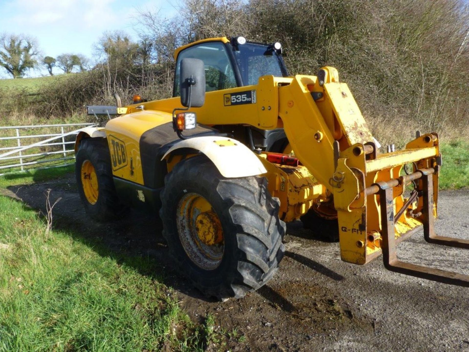 2005 JCB 535-60 Farm Special Super Loadall with Air Con, Smoothride, 5 Speed, Pick up Hitch and - Image 2 of 8