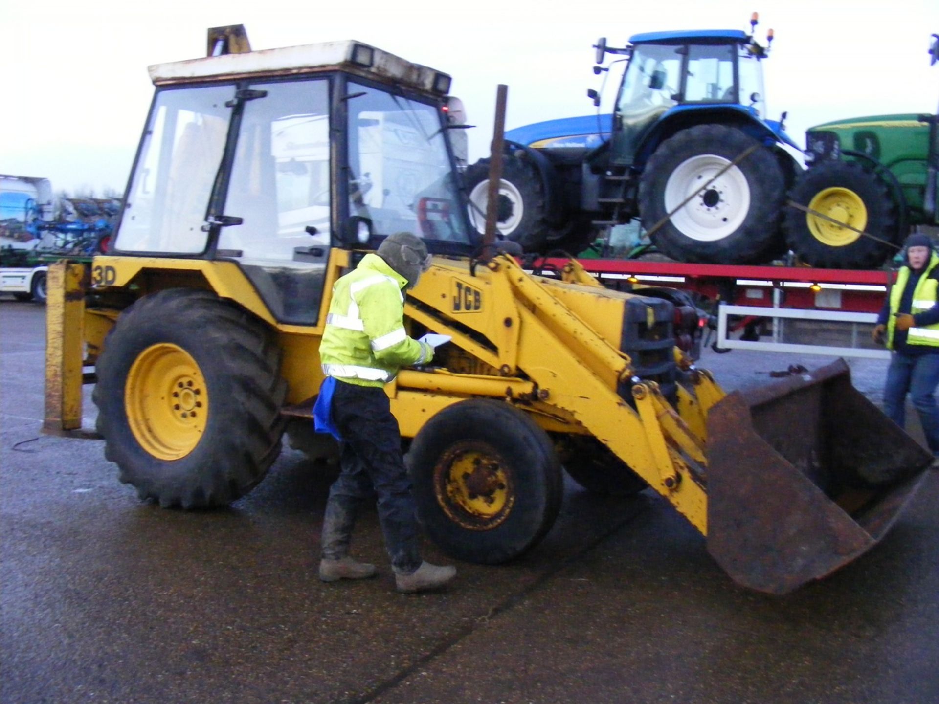 1985 JCB 3CX 2wd with Perkins Engine, All Glass Door. No V5 - Image 2 of 4