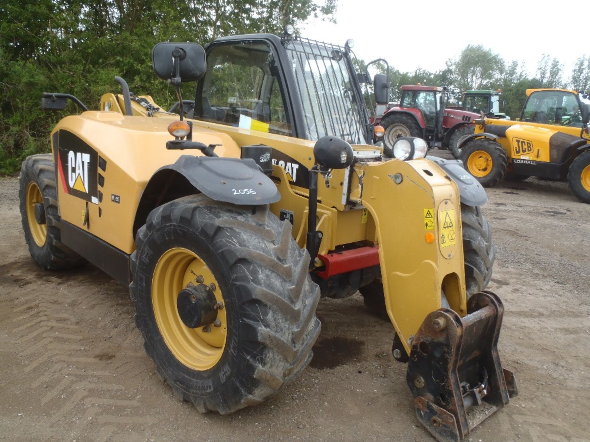 Caterpillar TH407 Telehandler.  Reg.No. SV61 BJU  Ser.No. M3185-1536 - Image 2 of 4