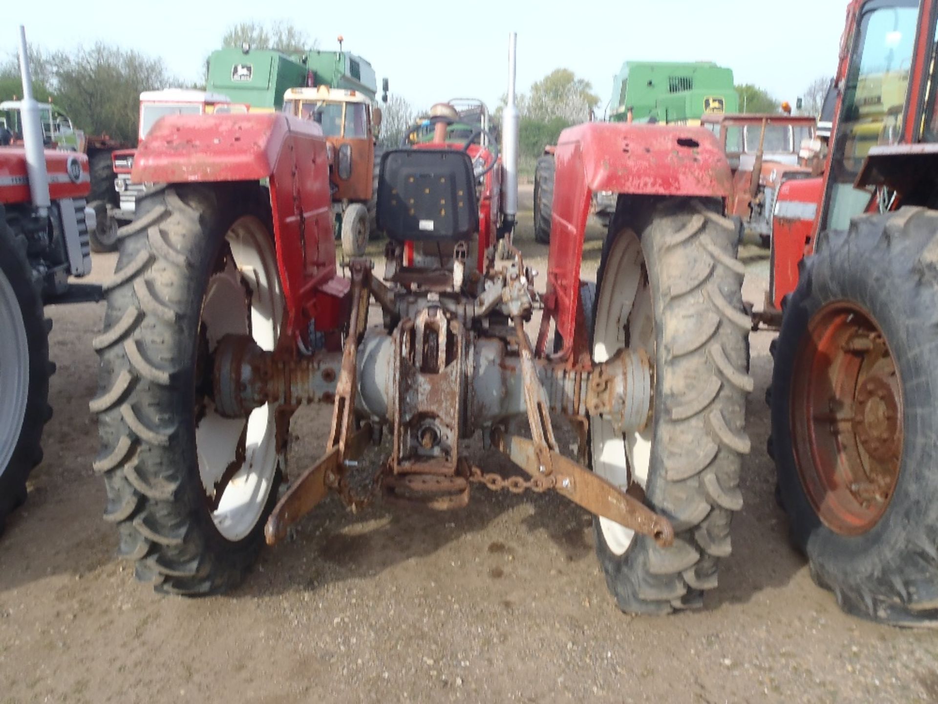 Massey Ferguson 188 Tractor - Image 4 of 9