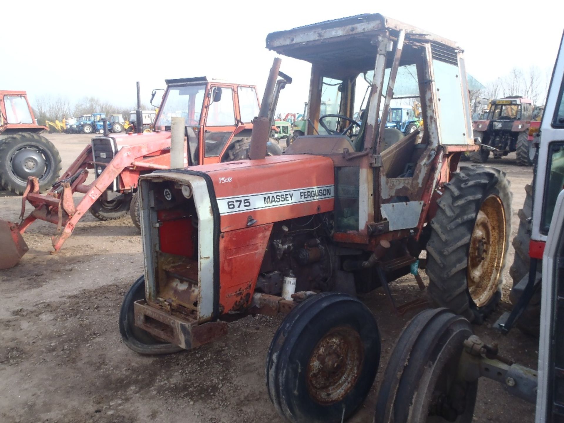 Massey Ferguson 675 2wd Tractor. No V5 Ser. No. K156013