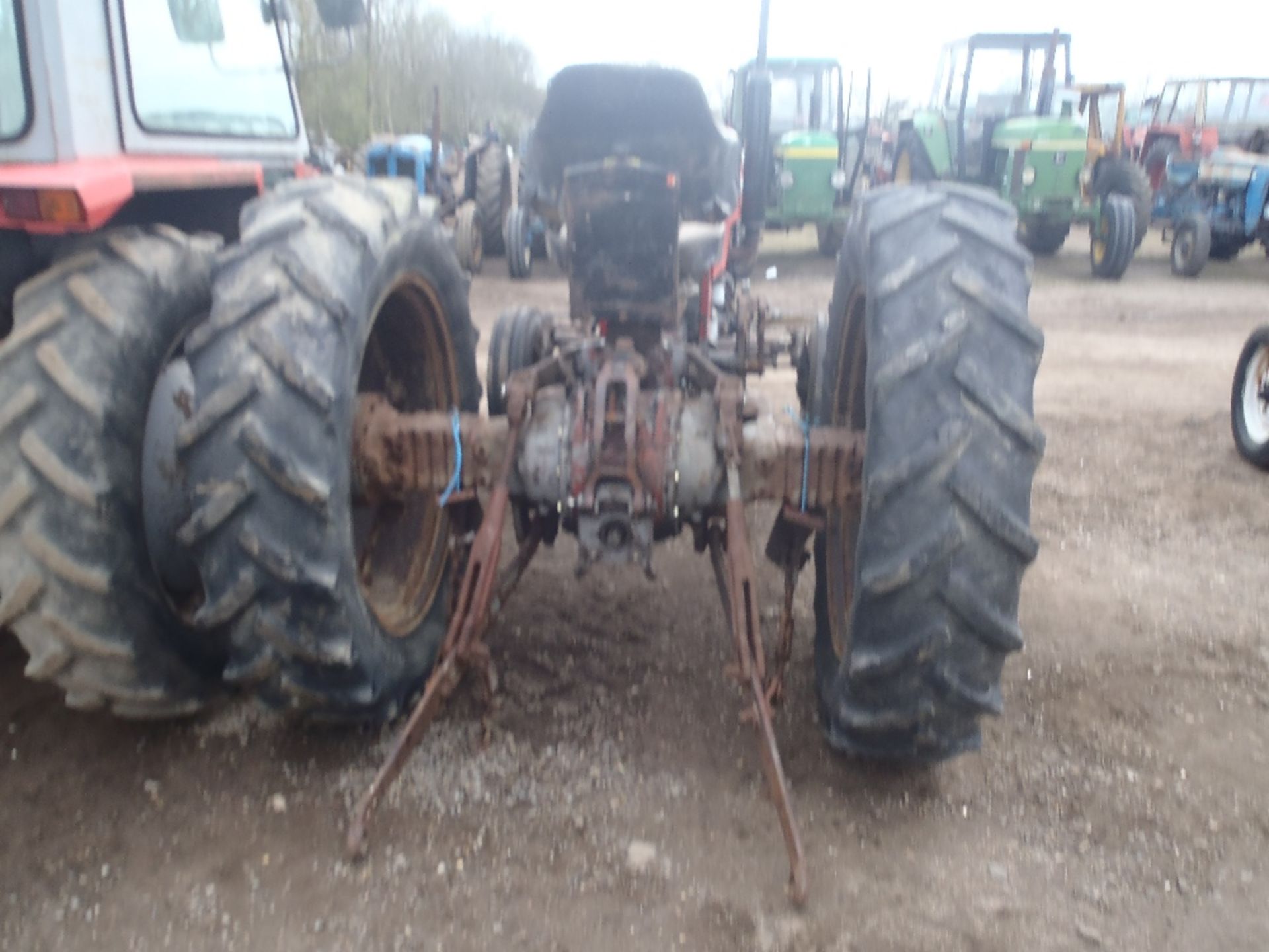 Massey Ferguson 165 Tractor with Square Axle, Power Steering & 4 Bolt Pump - Image 5 of 9