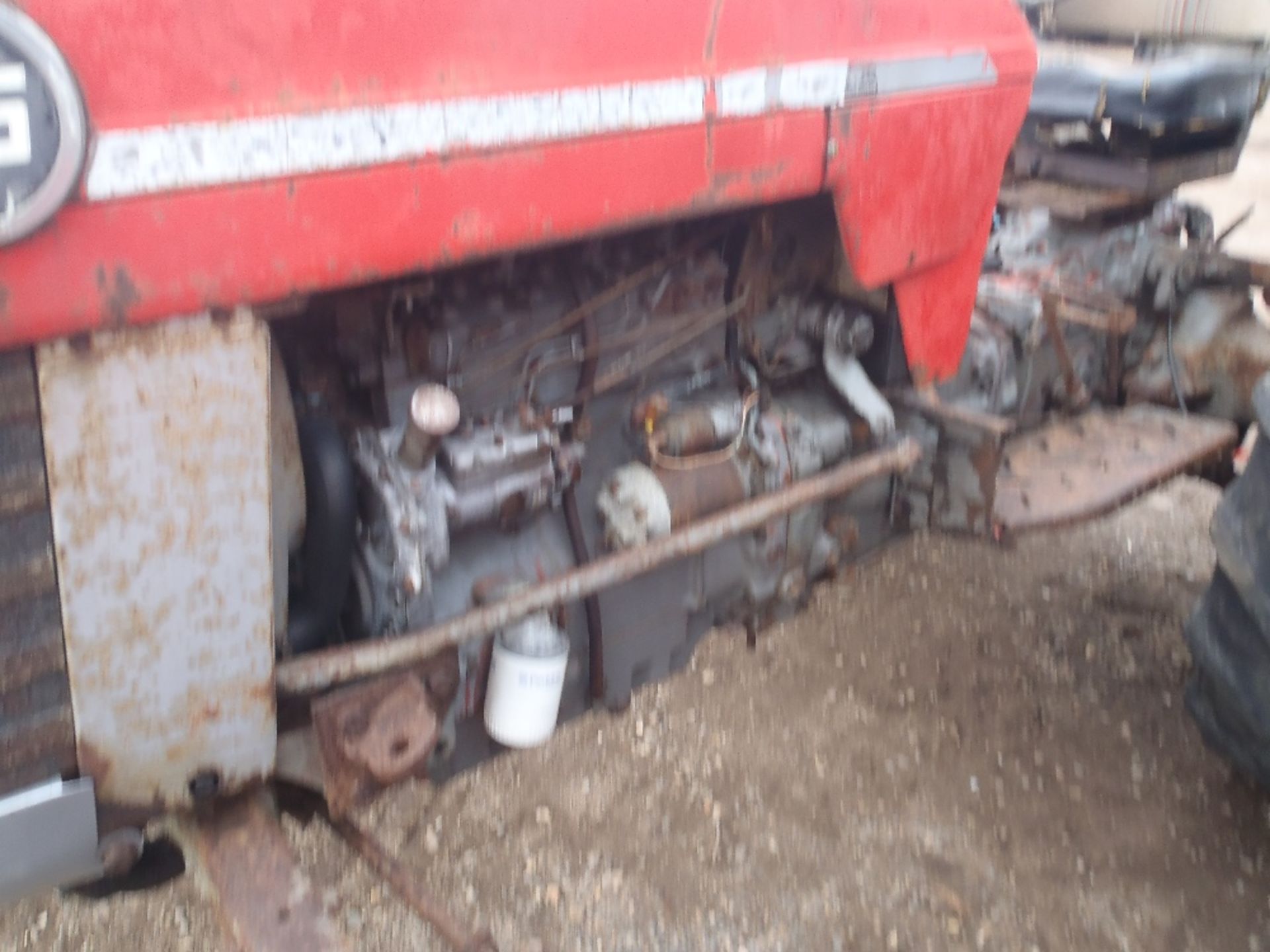 Massey Ferguson 165 Tractor with Square Axle, Power Steering & 4 Bolt Pump - Image 8 of 9
