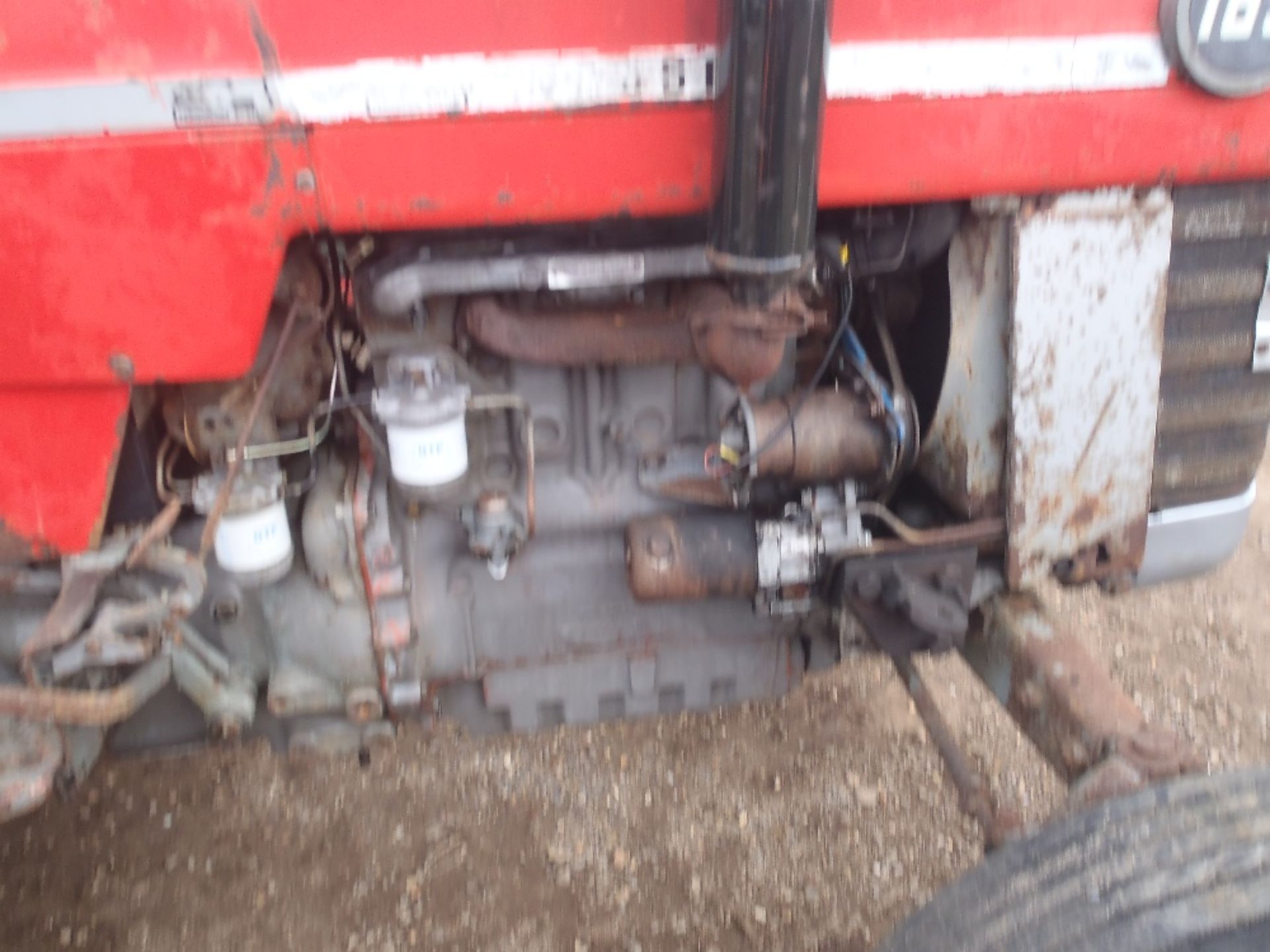 Massey Ferguson 165 Tractor with Square Axle, Power Steering & 4 Bolt Pump - Image 7 of 9