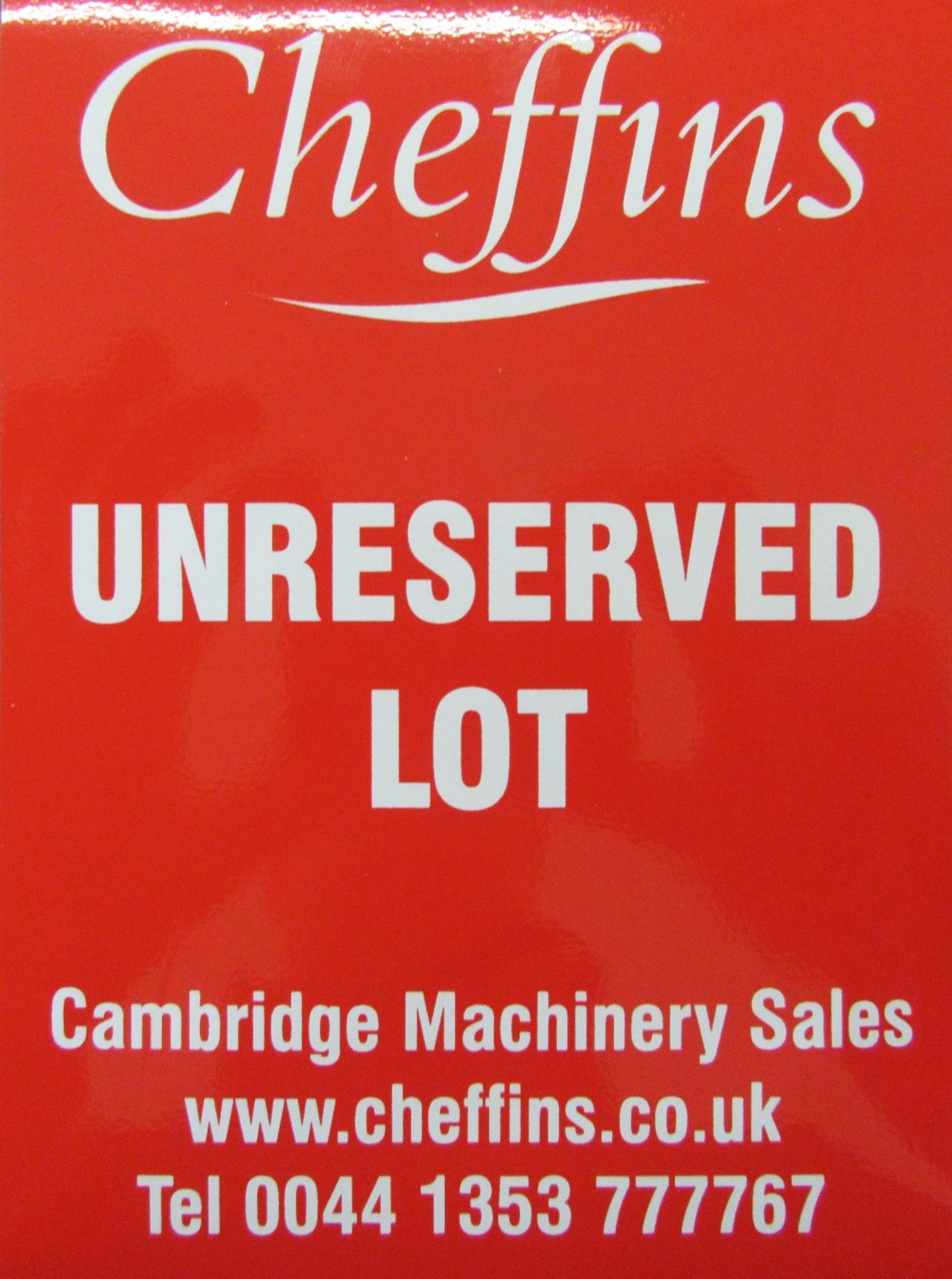 Ford/Lambourn Cab Glass UNRESERVED LOT