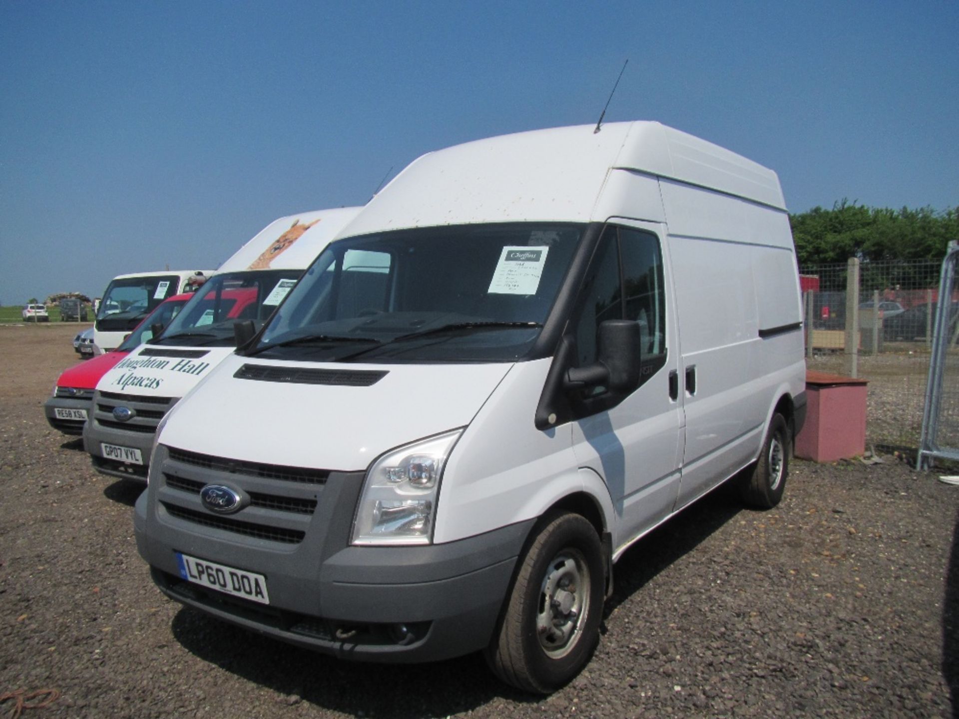 Ford Transit MWB, HR with T350-140 Fitters Shelving. V5 will be supplied. FSH. Mileage: 150,297. MOT - Image 2 of 4