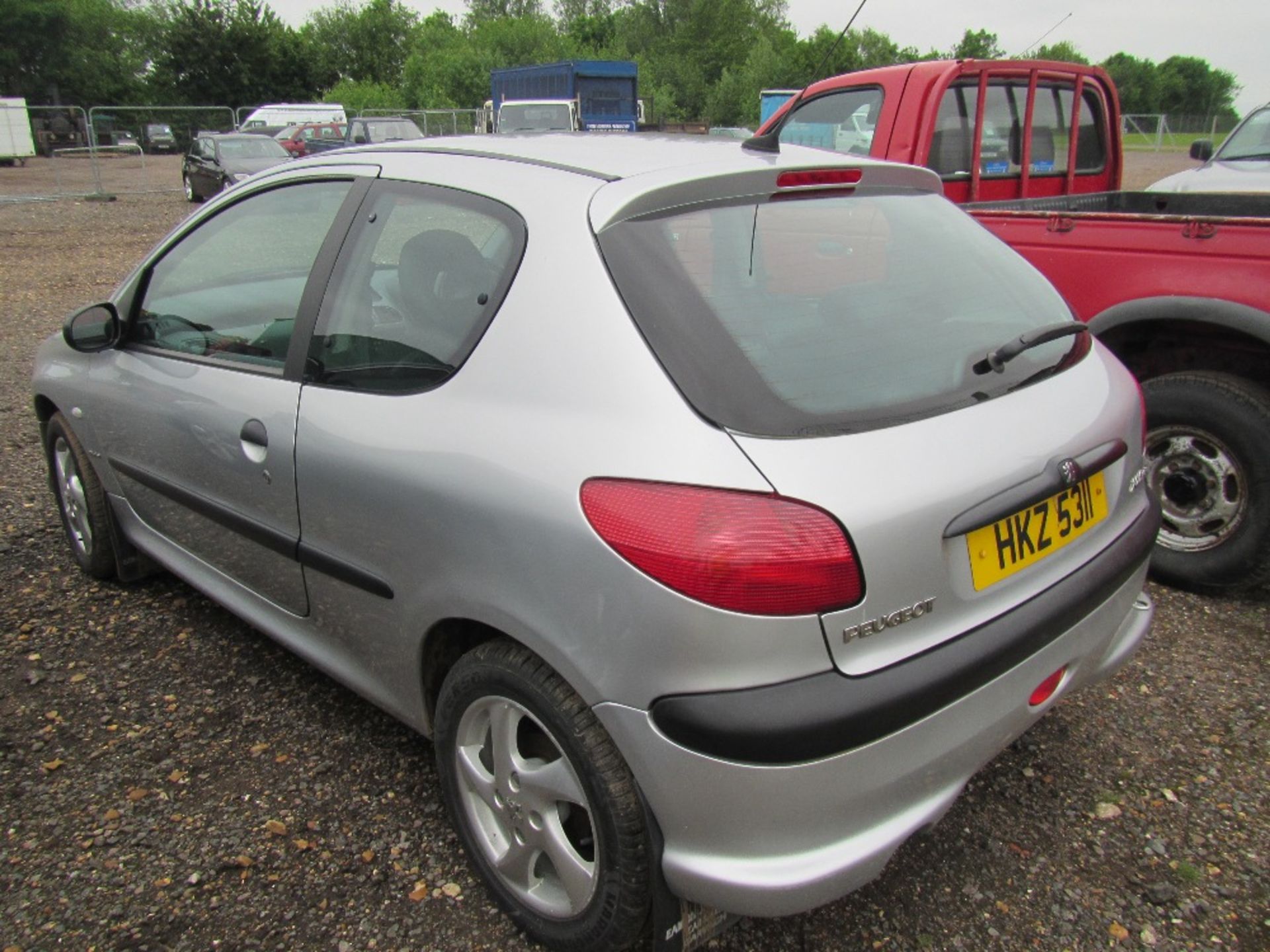 Peugeot 2.0 Turbo Diesel. V5 will be supplied Mileage: 171,000. MOT till 20/8/16. Reg. No. HKZ 5311 - Image 3 of 3