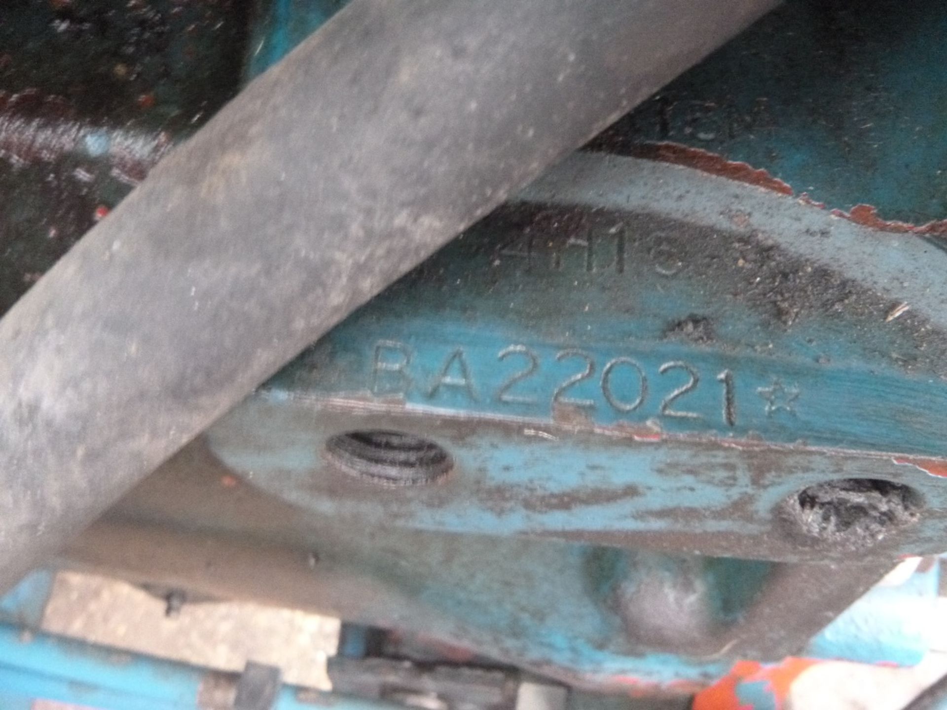 Ford 5610 2wd Tractor with Floor Change Gearbox. Reg. No. B621 UOW Ser. No. BA22021 - Image 13 of 13