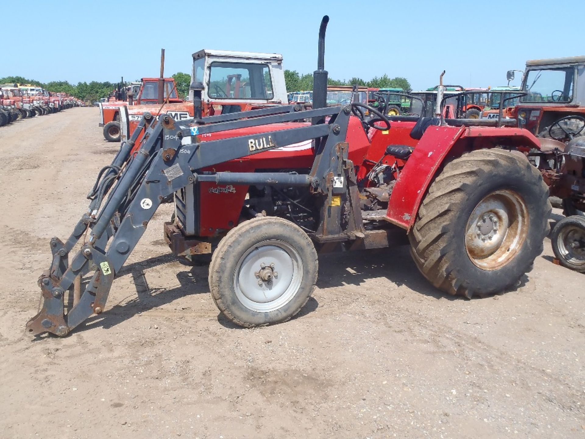 Tafe 5900 Tractor with Loader Ser No 390823