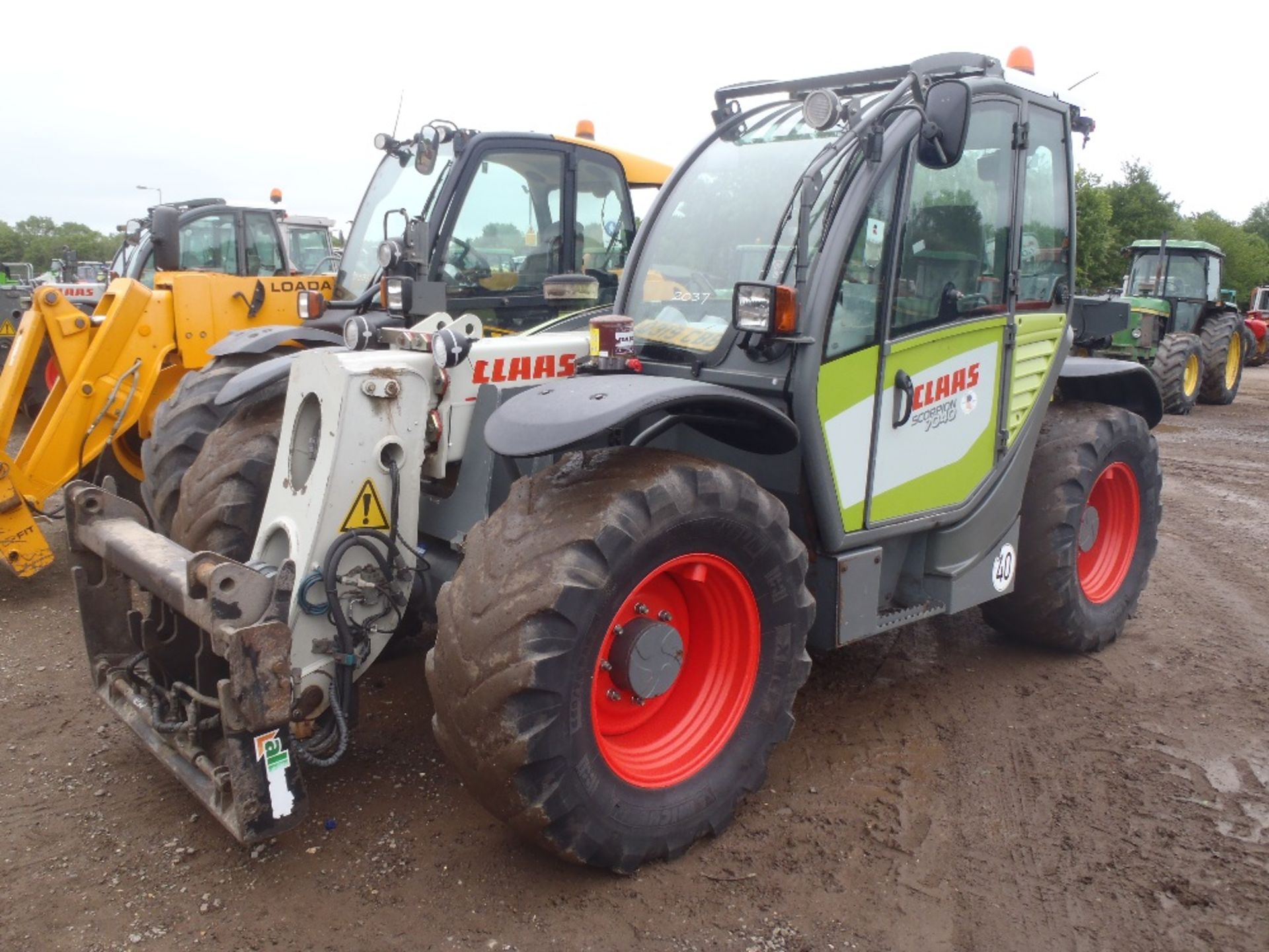 2009 Claas Scorpion 7040 VP Telehandler. V5 will be supplied. 7236 Hrs. Reg. No. Q319 CBB Ser No