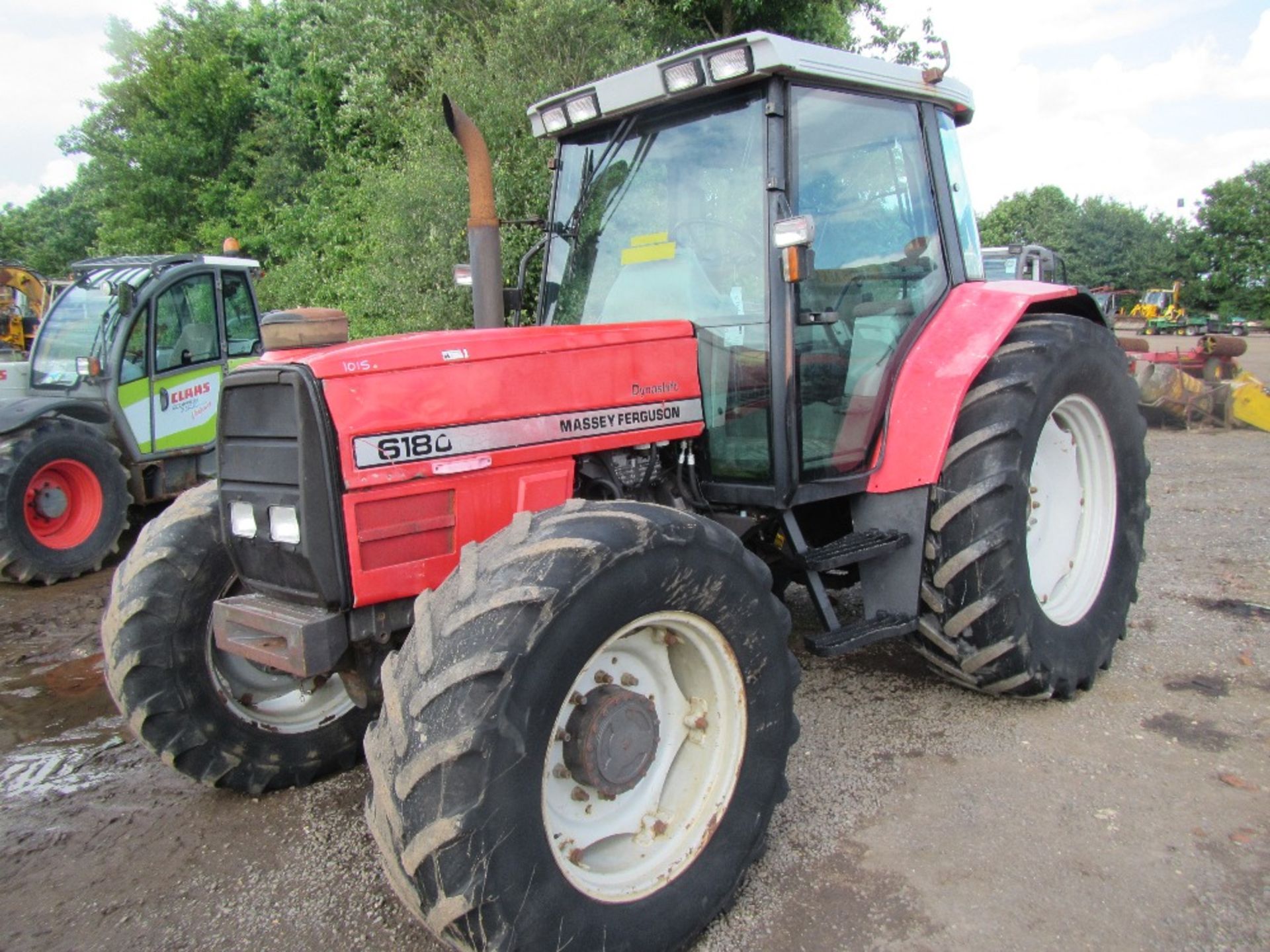 Massey Ferguson 6180 Dynashift Tractor with Manual Shuttle Reg. No. N553 FCR Ser No D290147