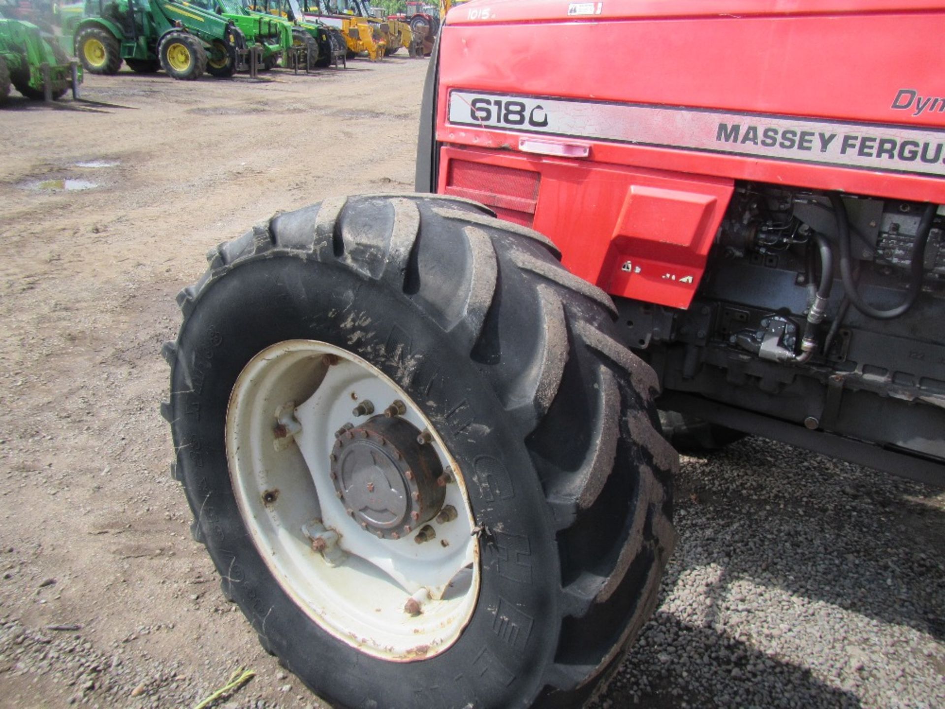 Massey Ferguson 6180 Dynashift Tractor with Manual Shuttle Reg. No. N553 FCR Ser No D290147 - Image 11 of 16