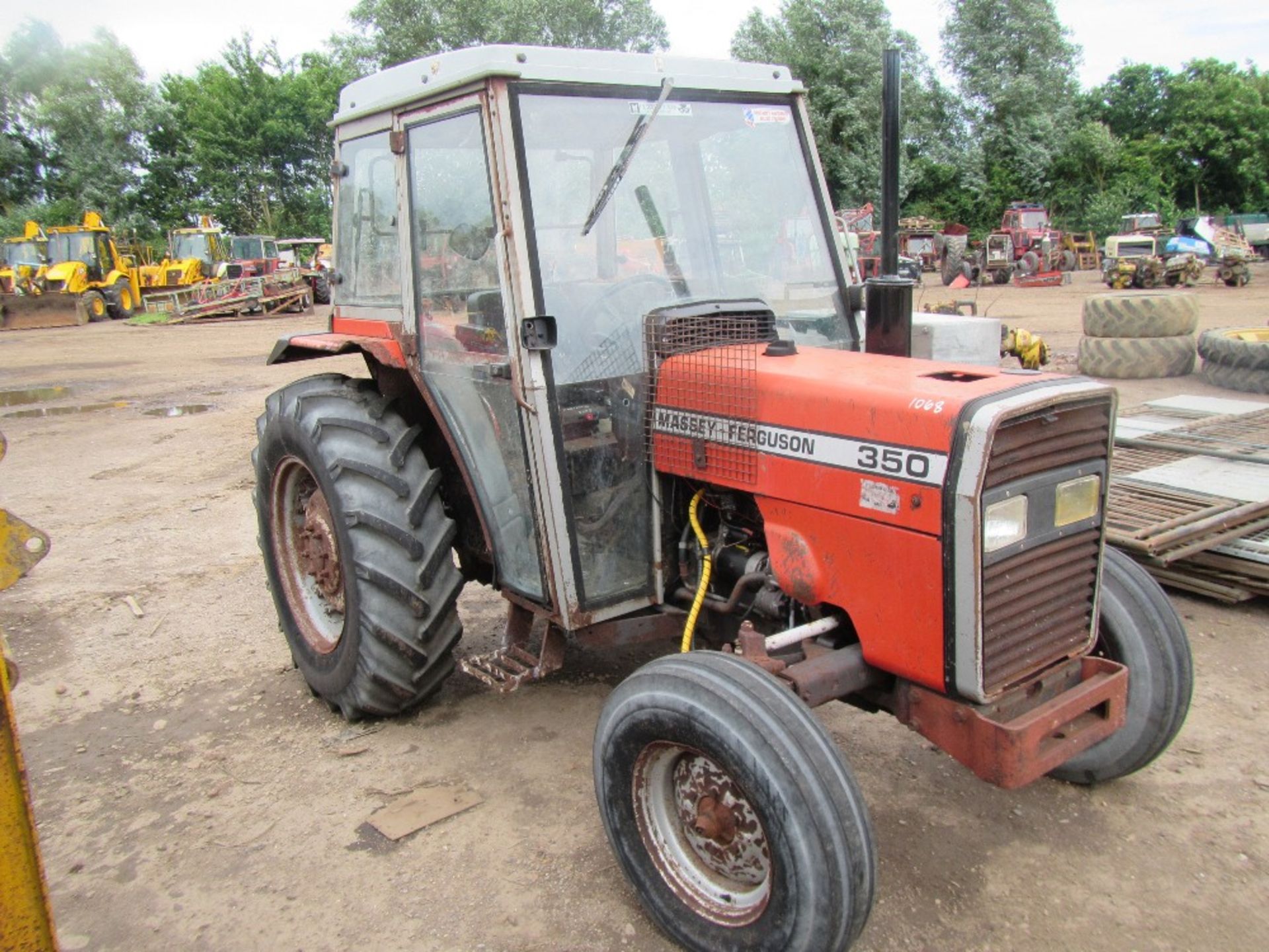 Massey Ferguson 350 Tractor Ser. No. P14203 - Image 3 of 17